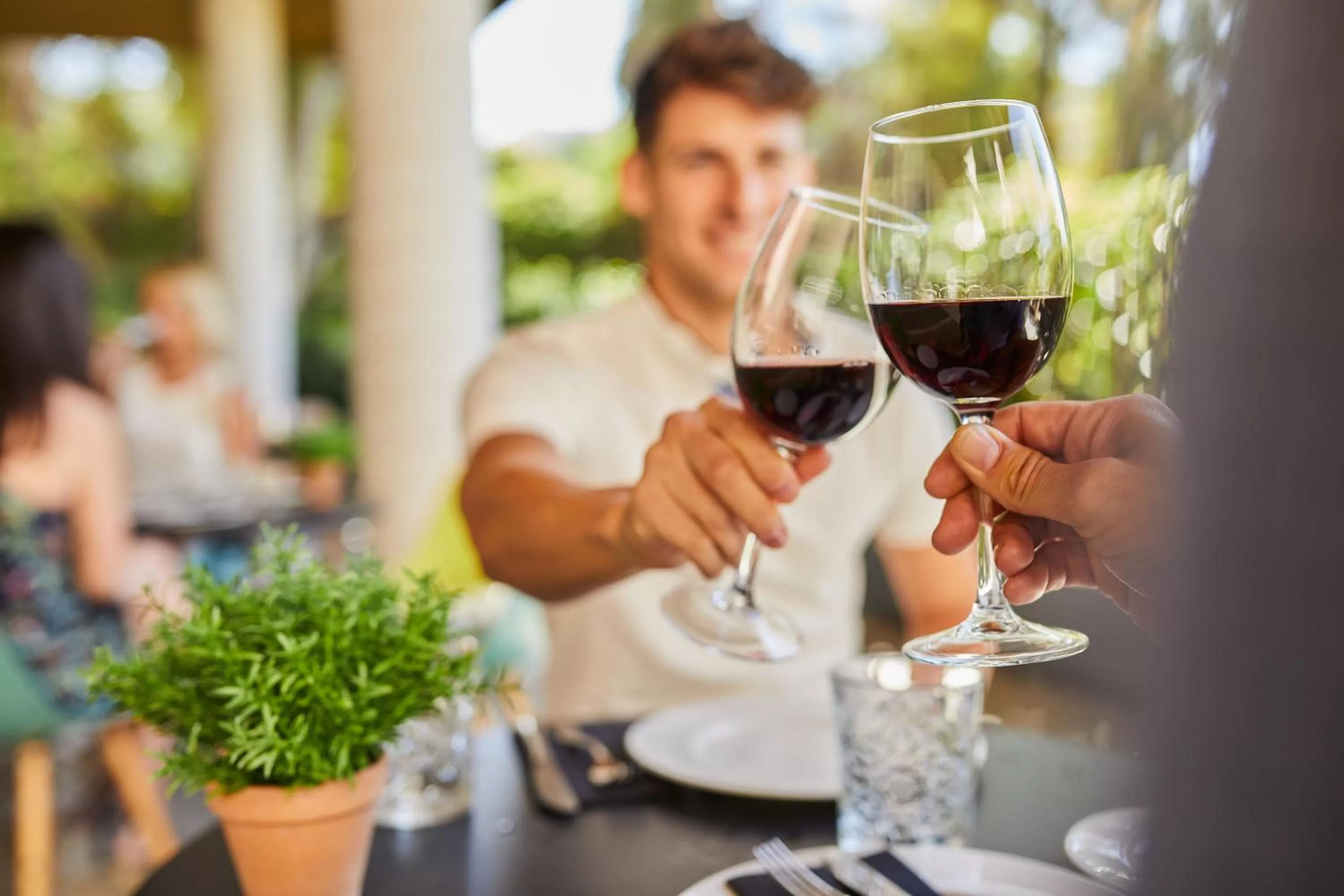 Restaurant/places to eat in Silken Al-Andalus Palace