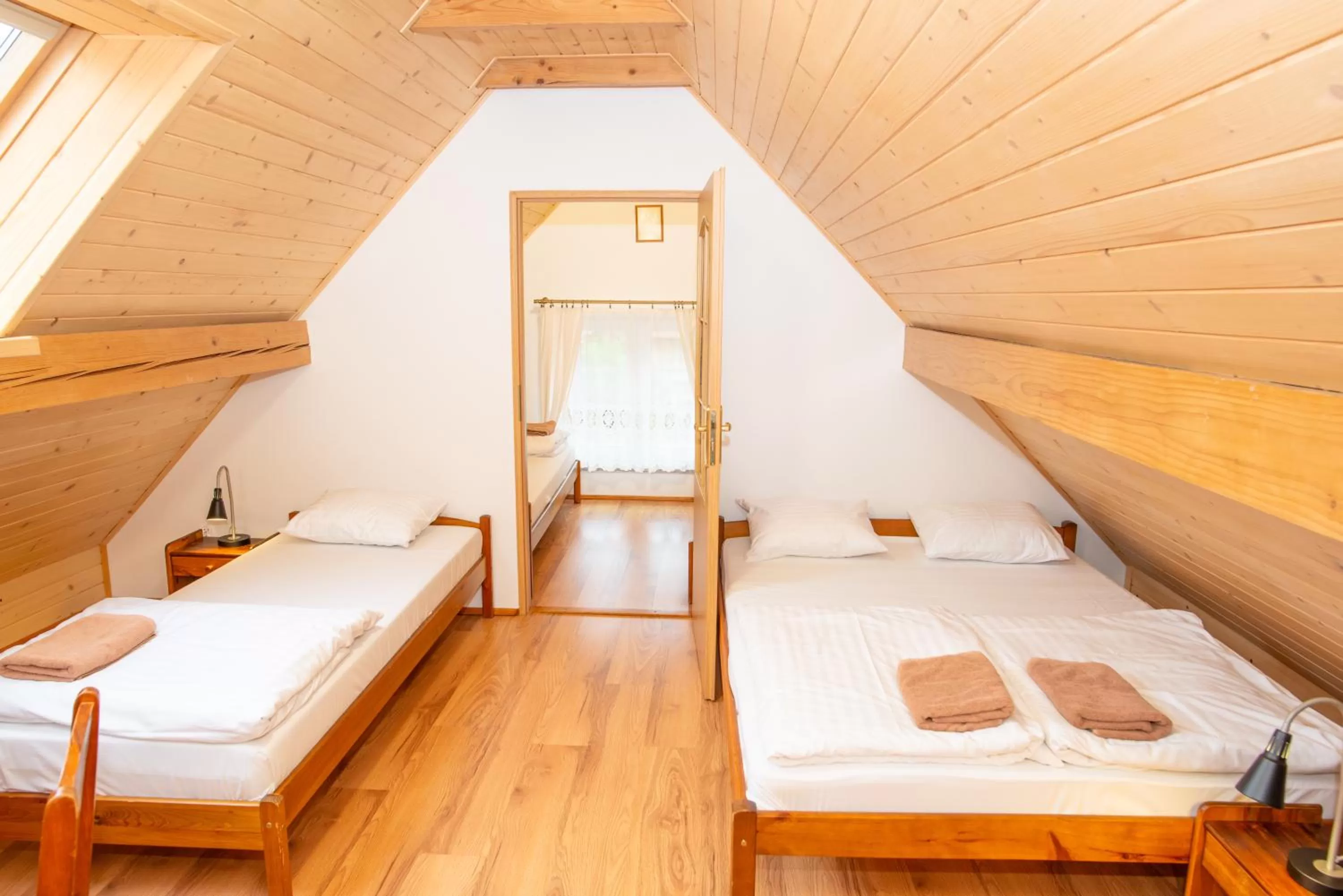 Bed in Gościniec Pięciu Stawów