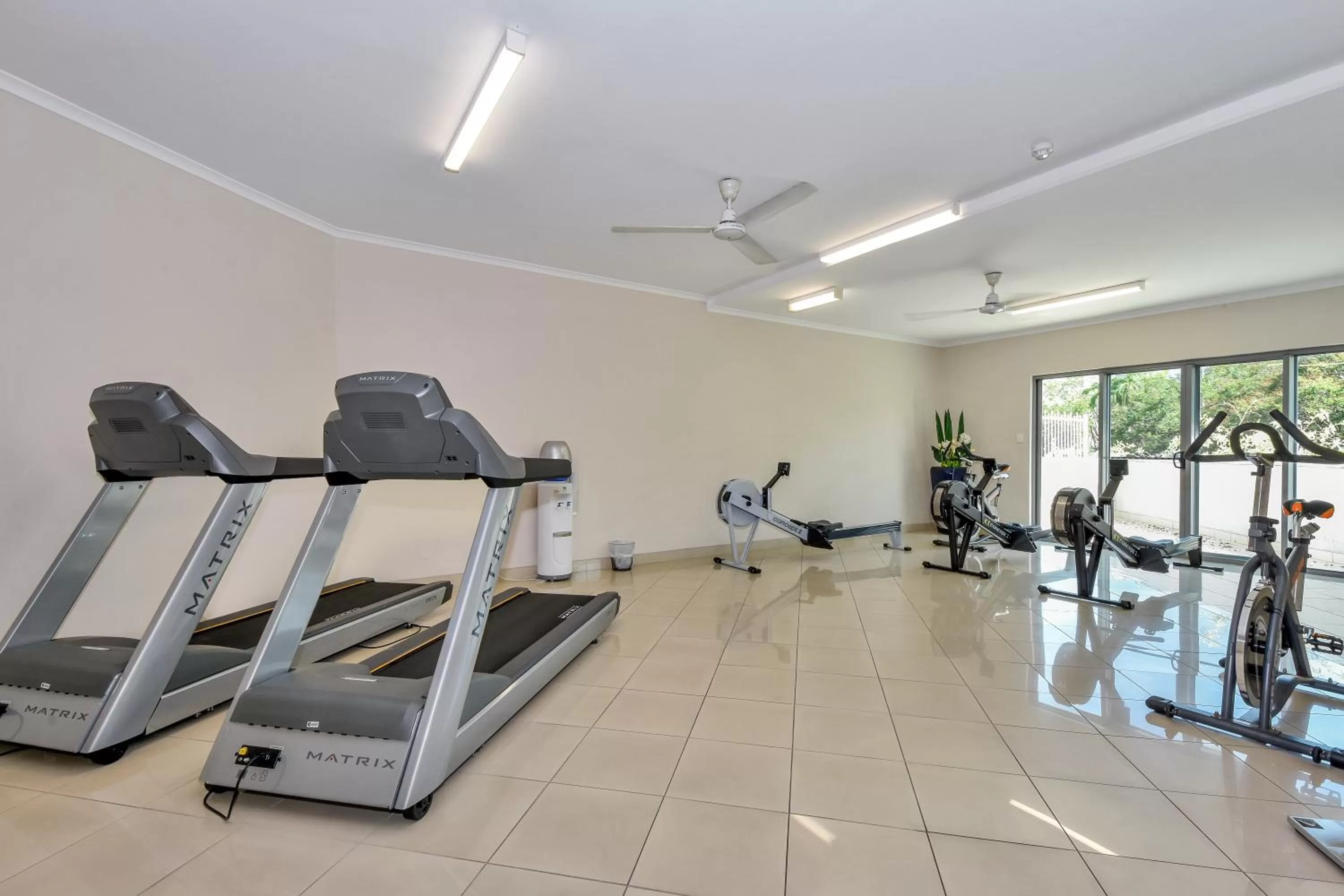 Fitness centre/facilities in Argus Apartments Darwin