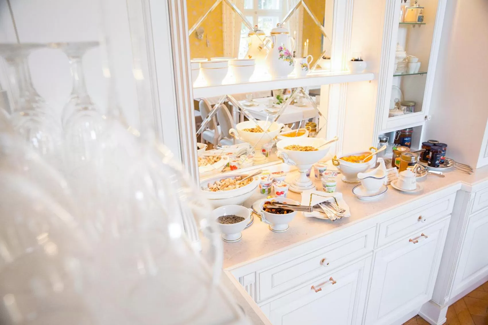 Restaurant/places to eat in Lübecker Krönchen