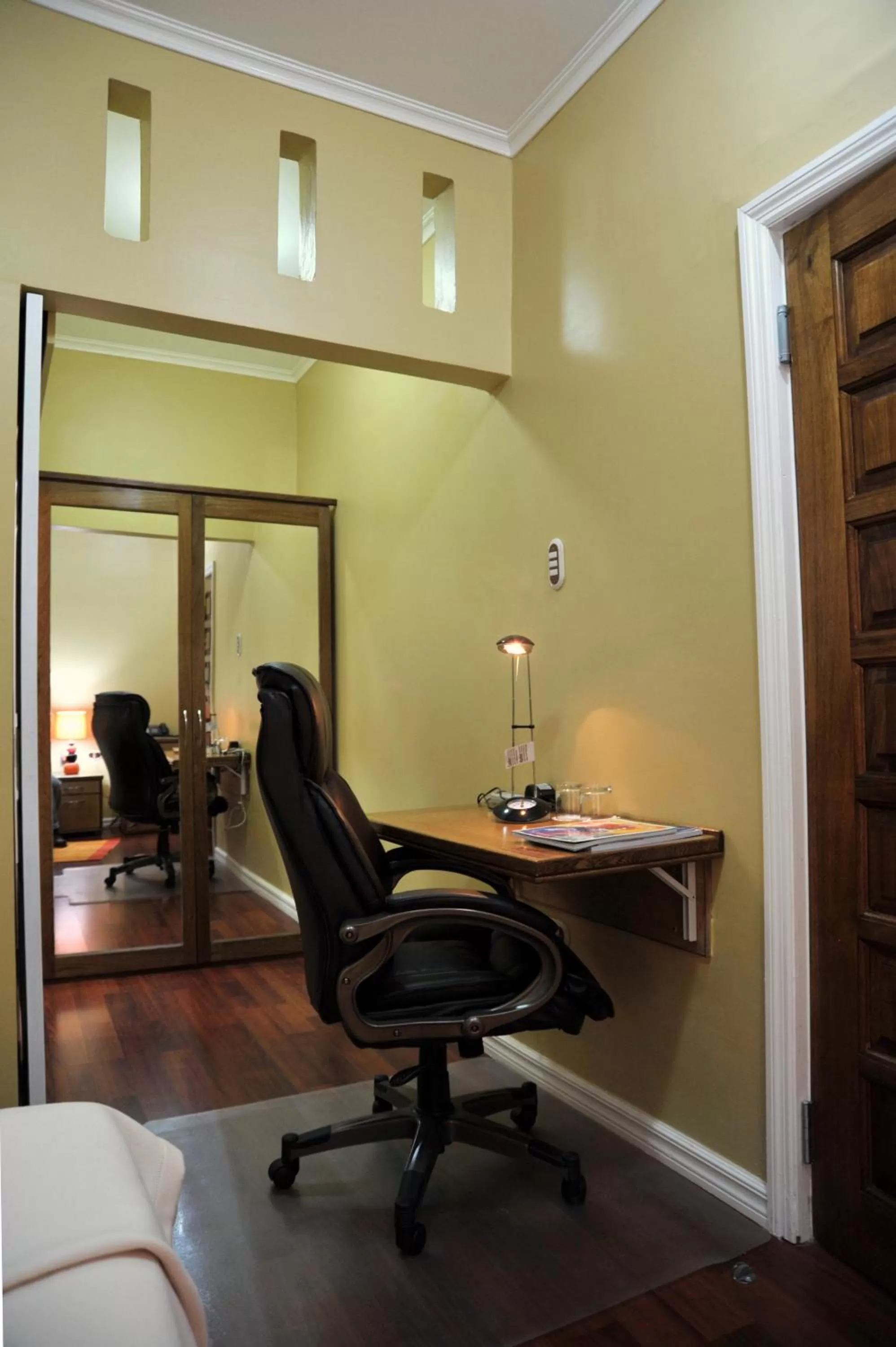 Culture Crossroads Inn