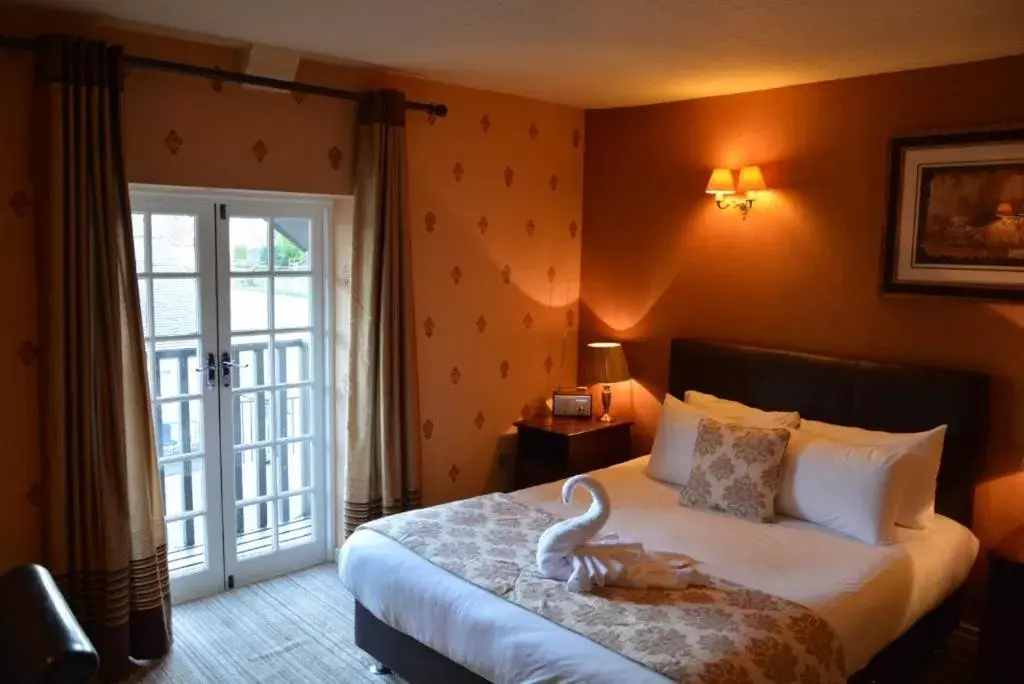 Executive Double Room with River View - Non-Smoking in The George - Sure Hotel Collection by Best Western Executive Double Room with River View - Non-Smoking in The George - Sure Hotel Collection by Best Western