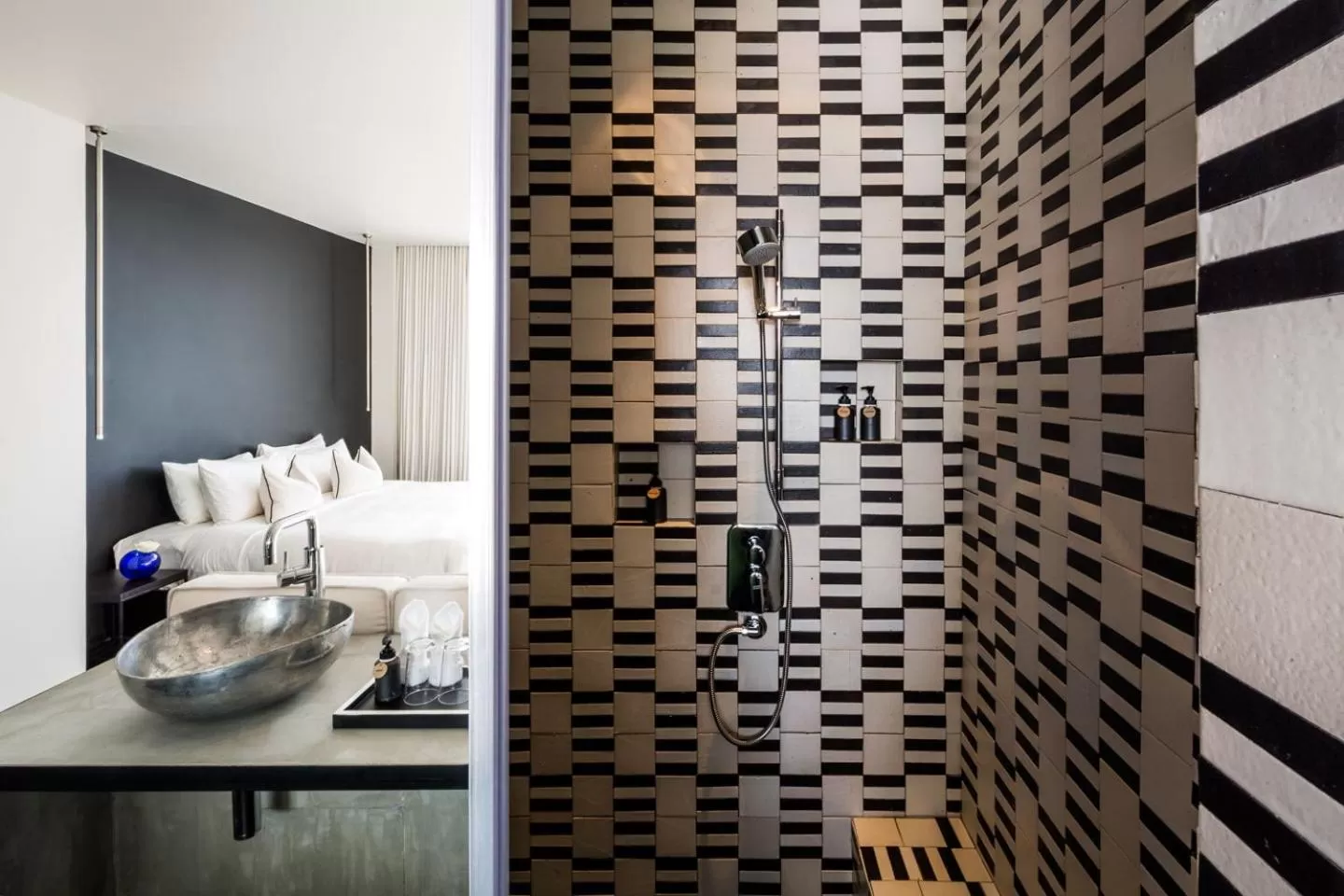 Shower, Bed in Sala Rattanakosin Bangkok