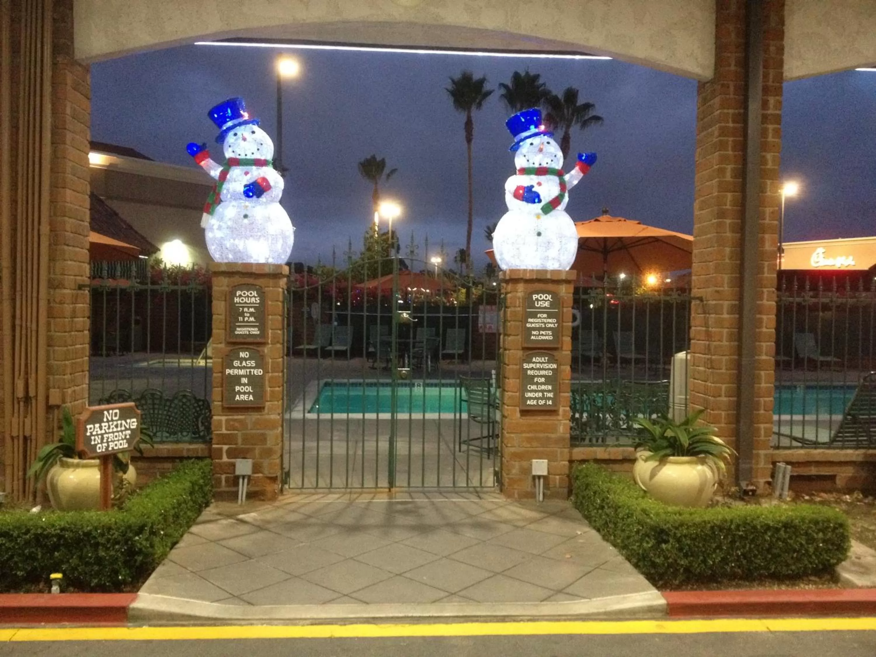 Swimming pool in Laguna Hills Lodge-Irvine Spectrum