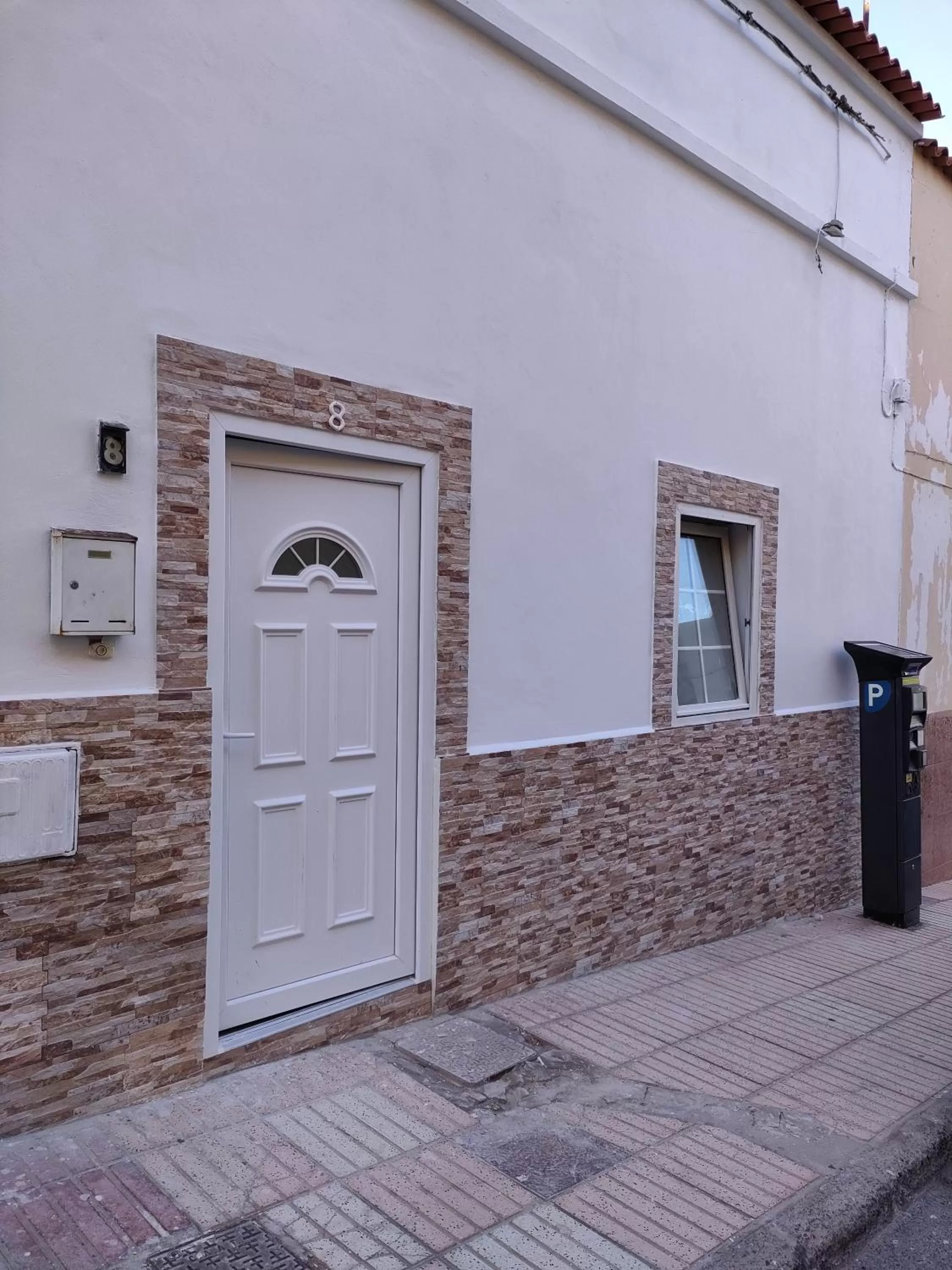 Property building in Alba 2 apartamento y Alba 3 habitación con baño