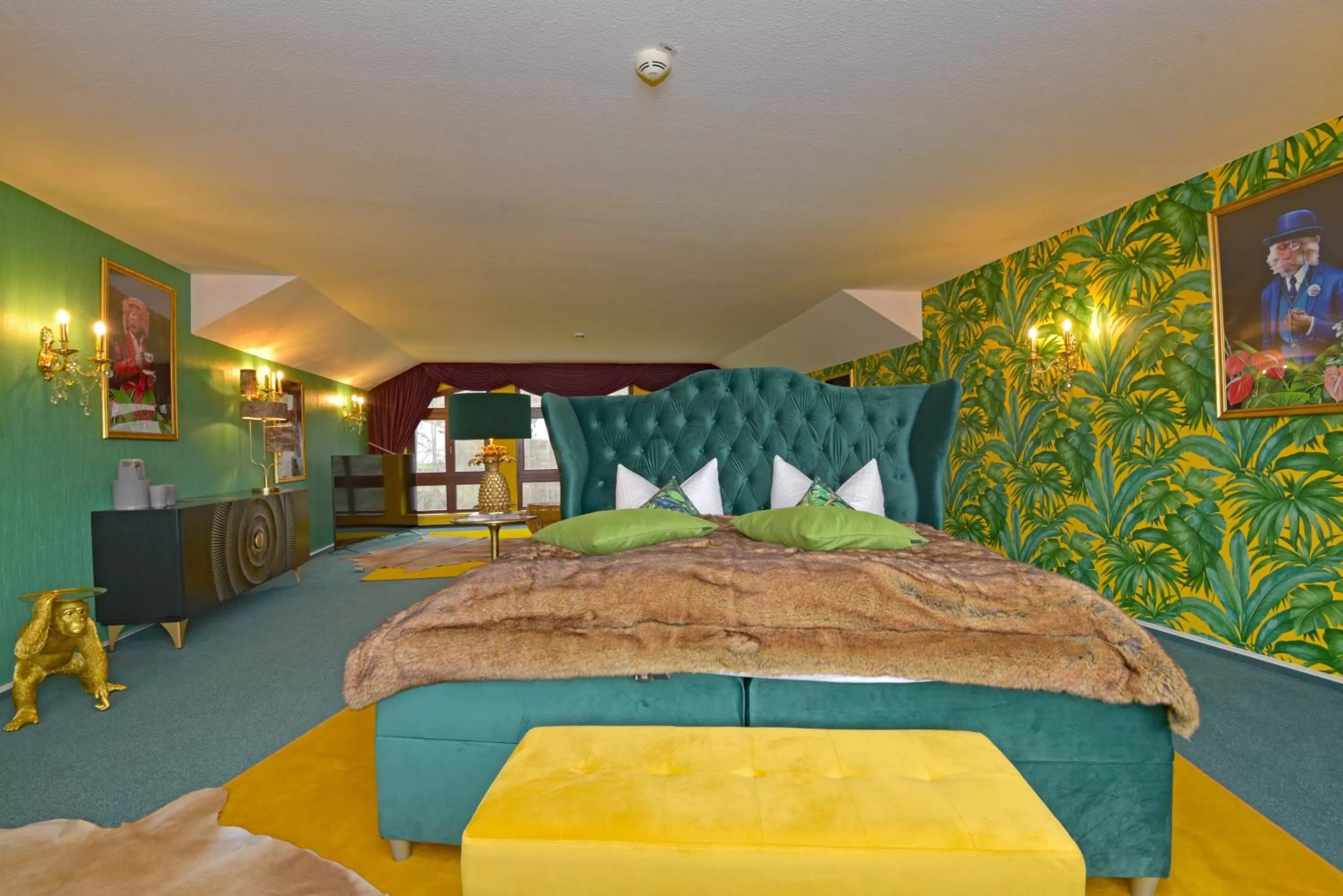 Photo of the whole room, Bed in Riverdam Boutique Hotel