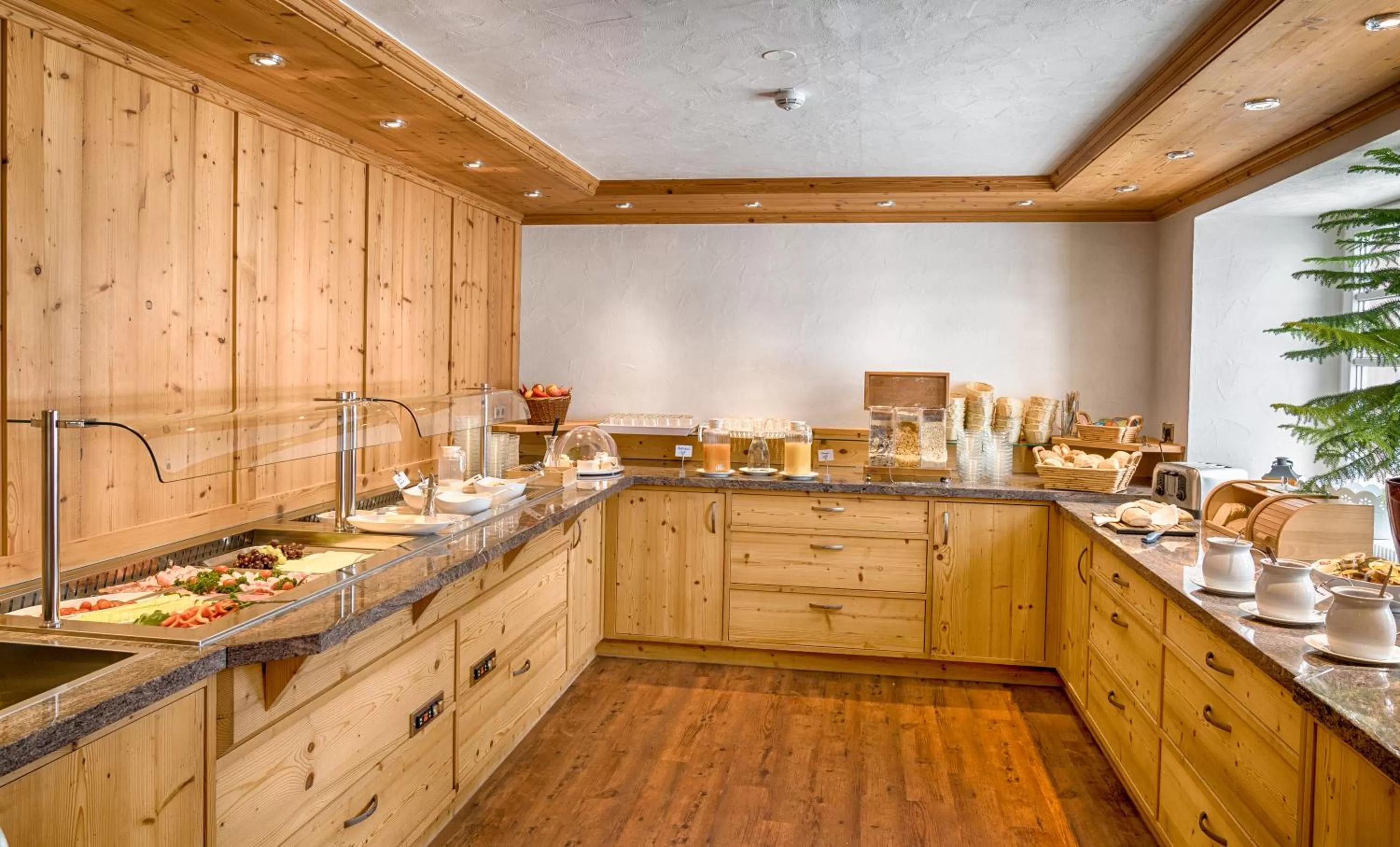 Food and drinks in ZUR TRAUBE Schwarzwaldhotel & Restaurant am Titisee