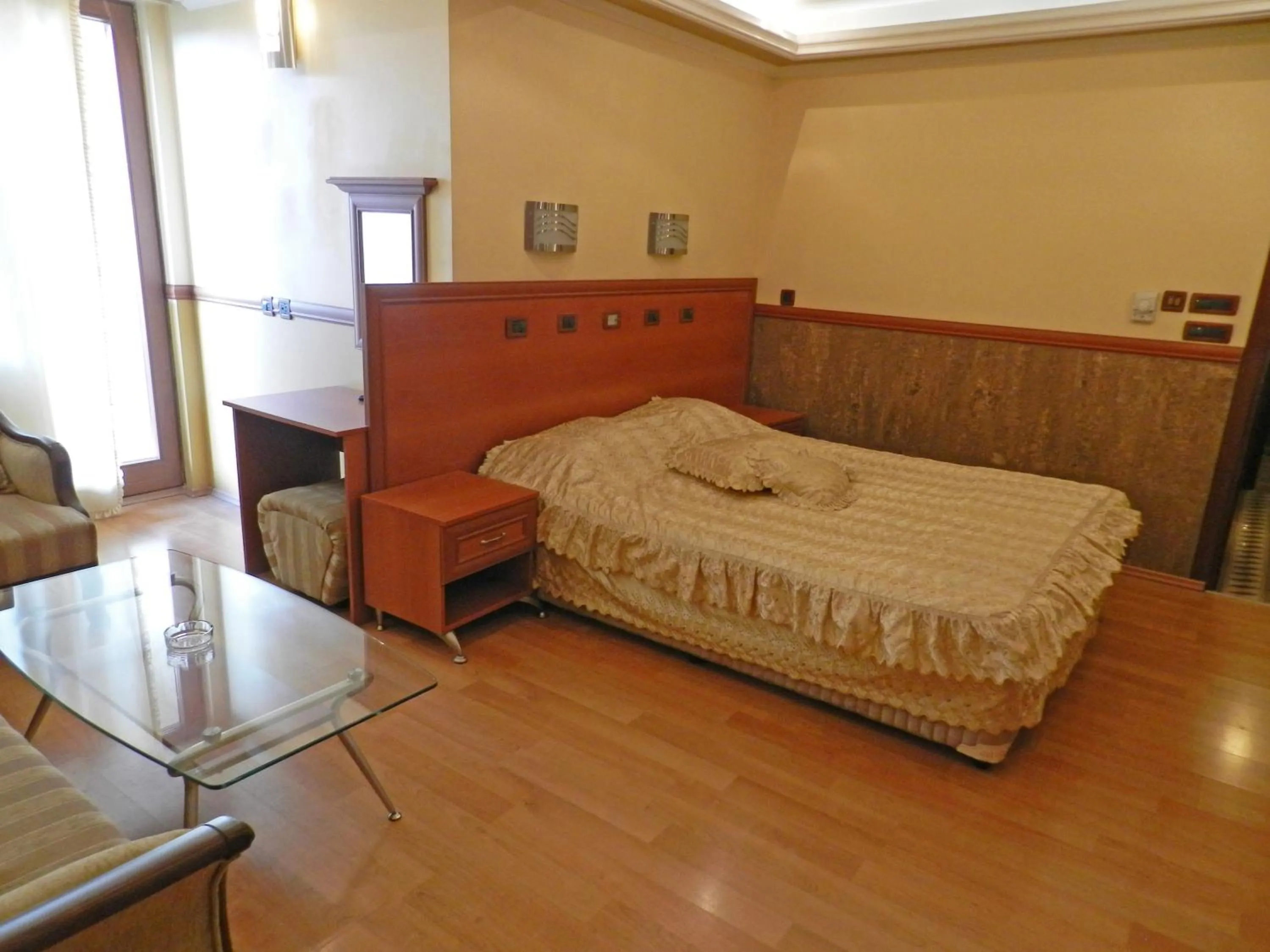 Bed in California Hotel