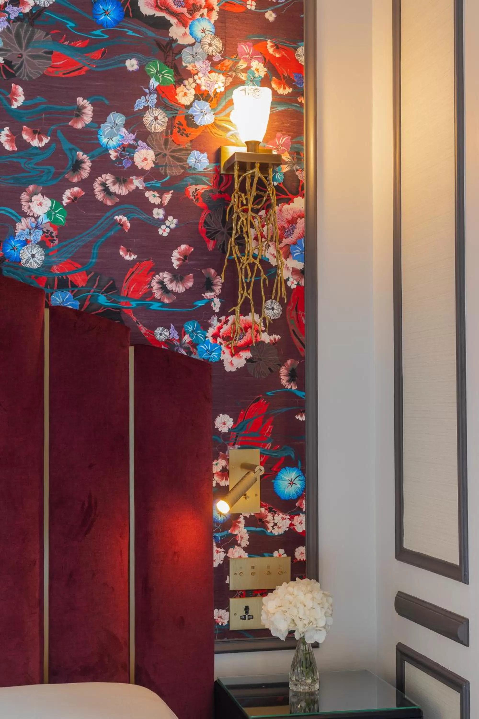 Bed in Manolita Paris