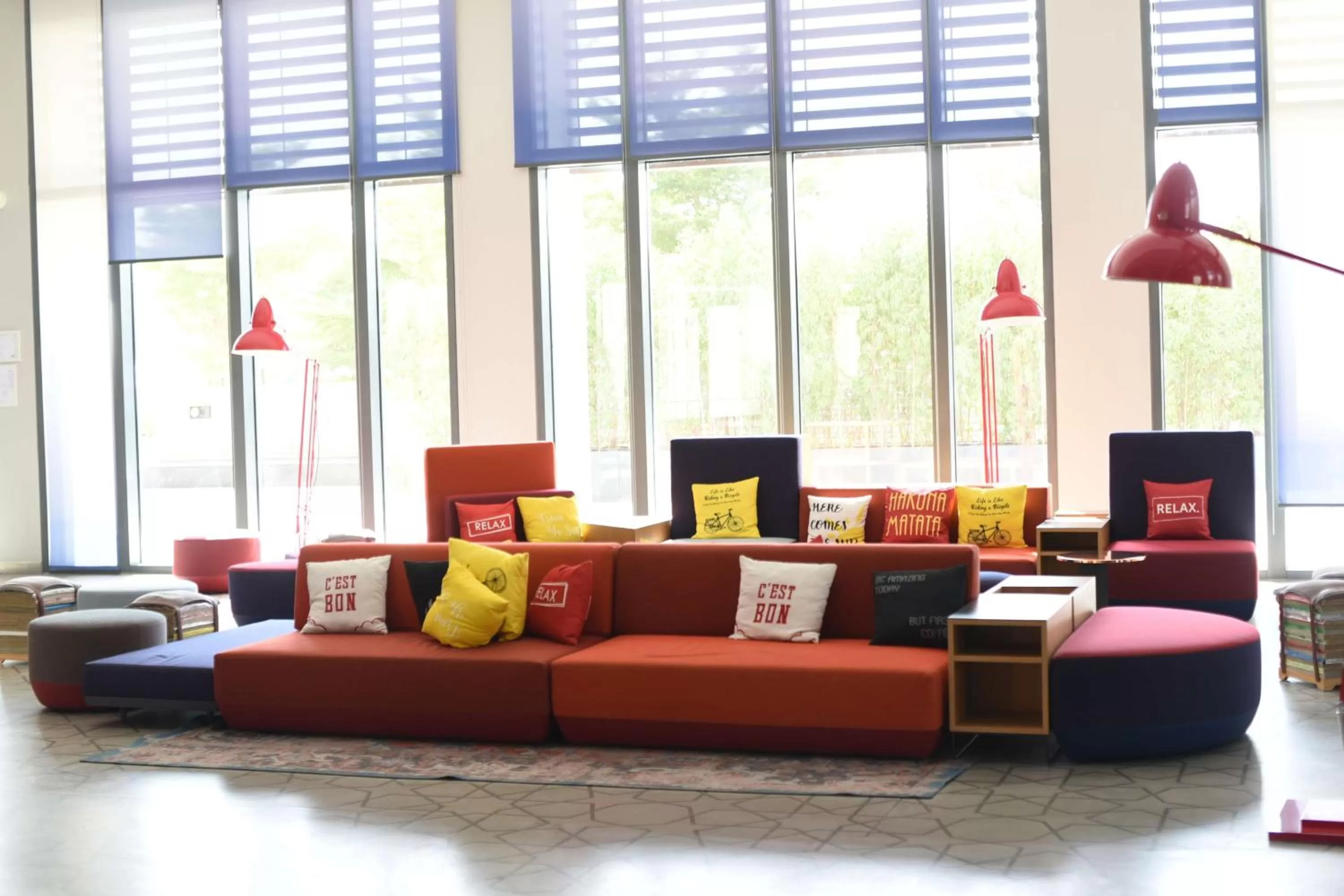 Lobby or reception in Hampton by Hilton Dubai Al Seef