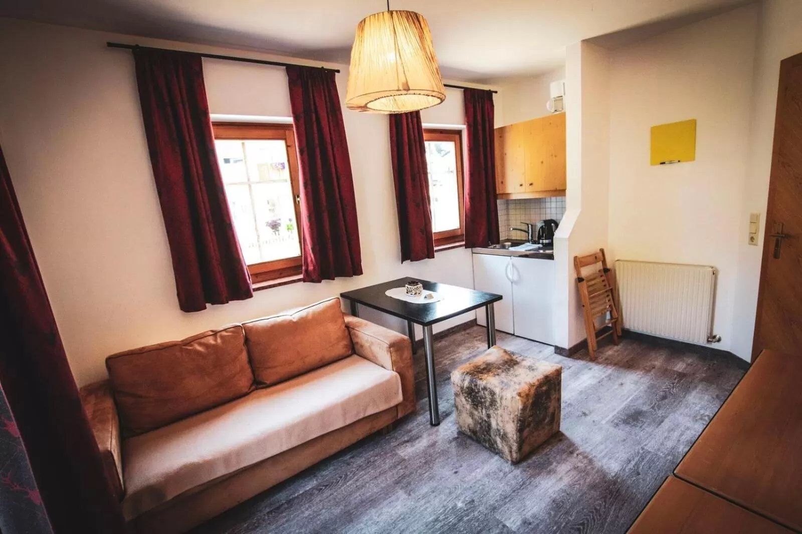 Photo of the whole room in ACTIVE by Leitner's