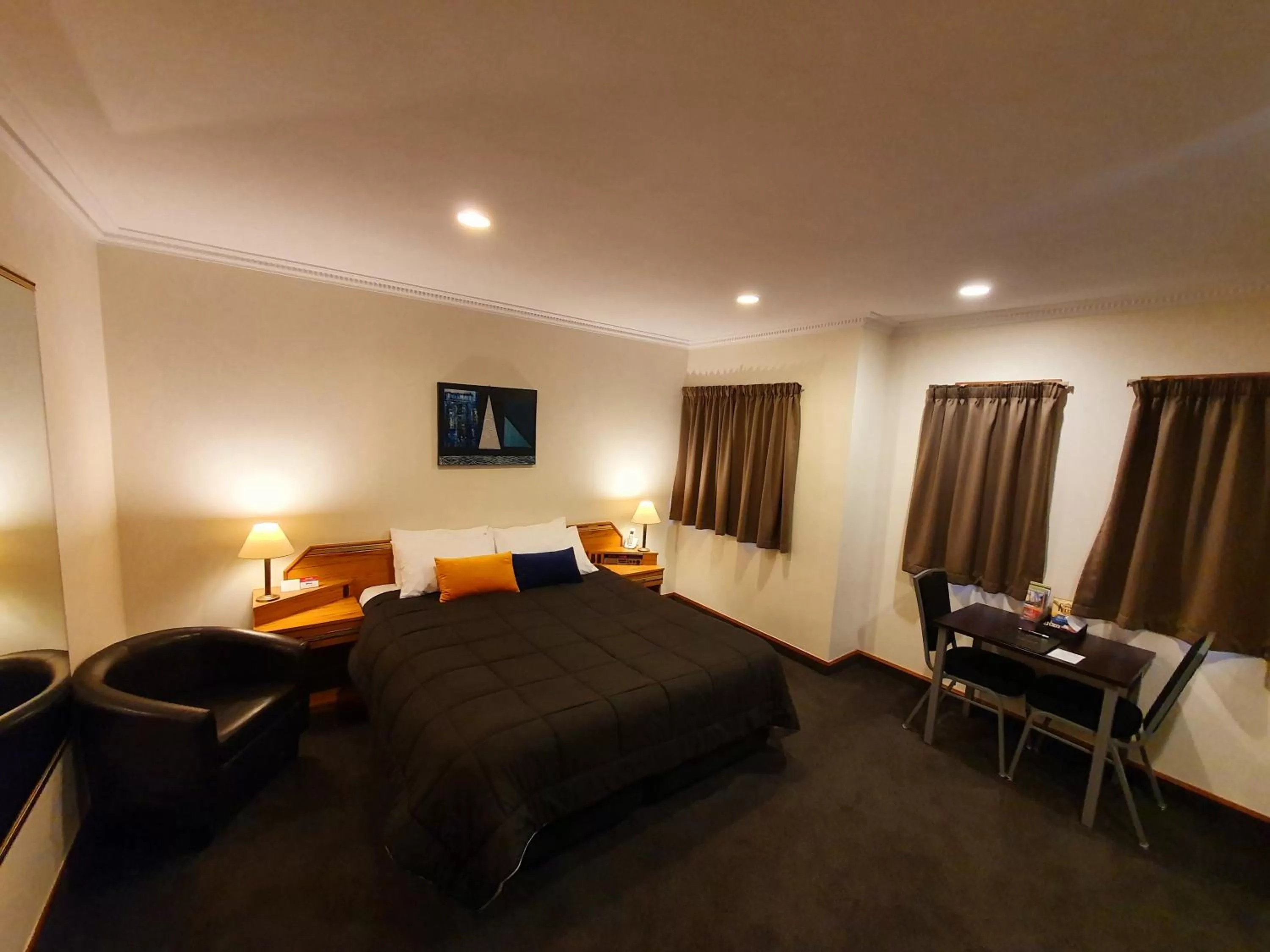 Bed in Fitzherbert Castle Motel