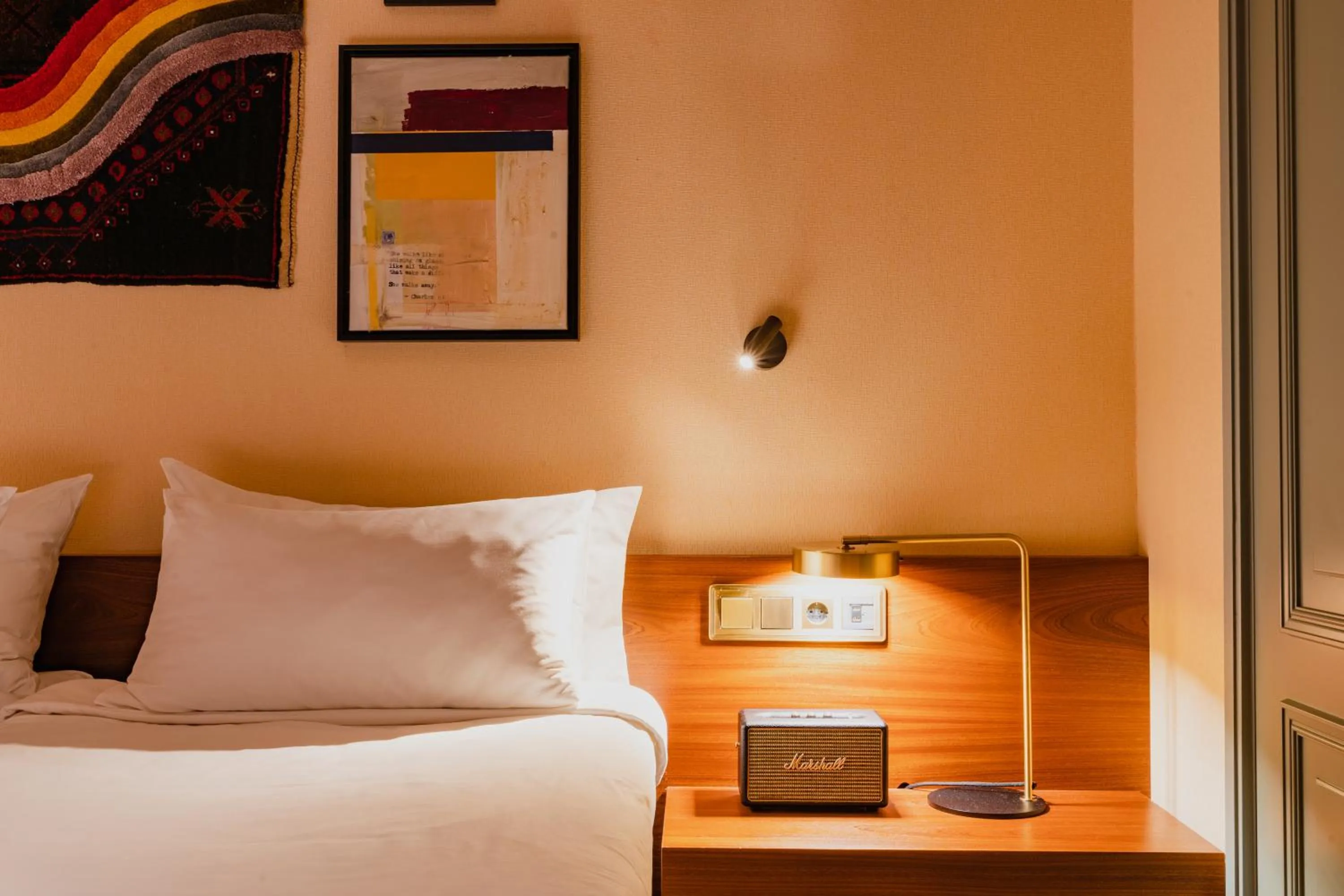 Bed in Hotel Mercier