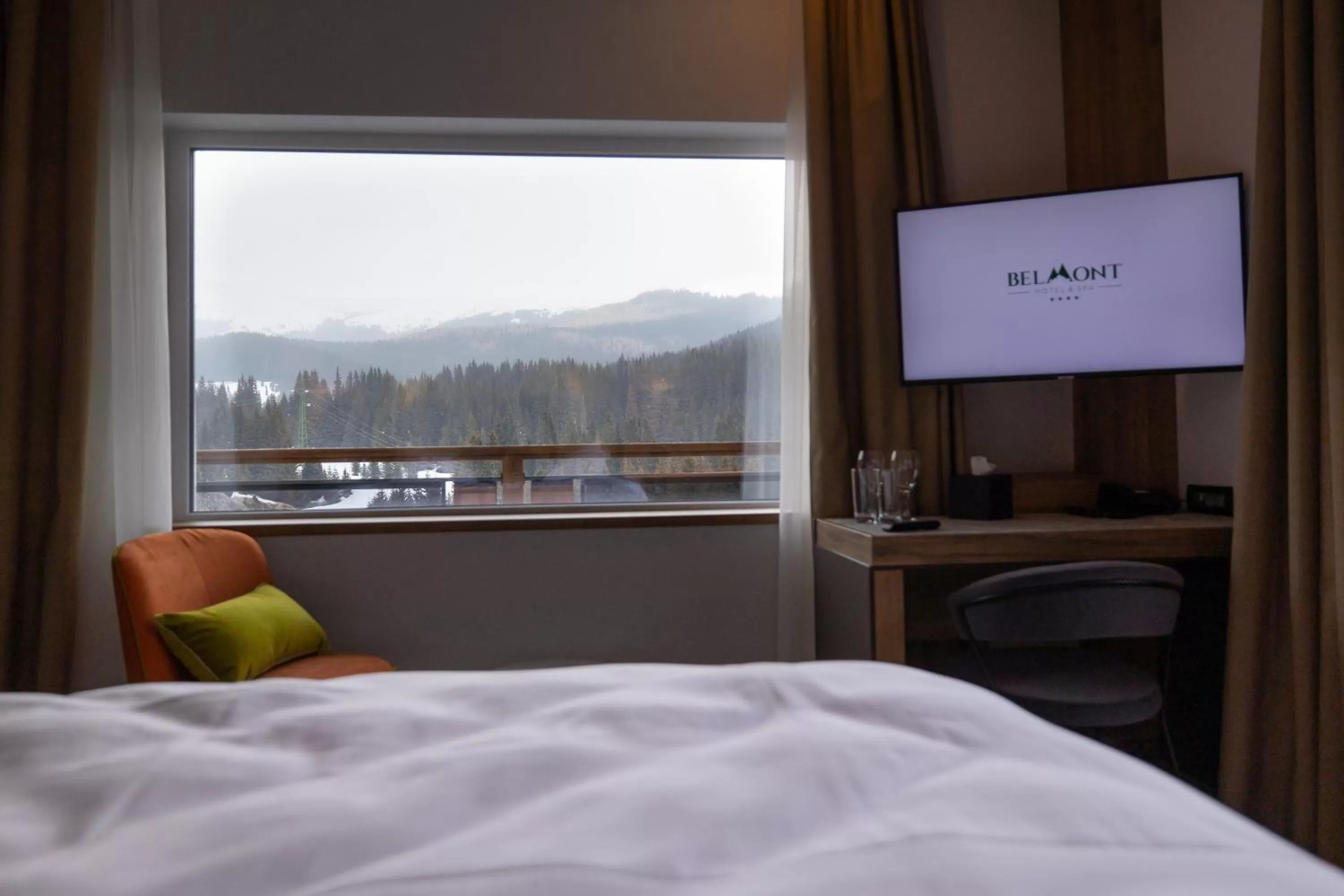 Bed in Hotel Belmont