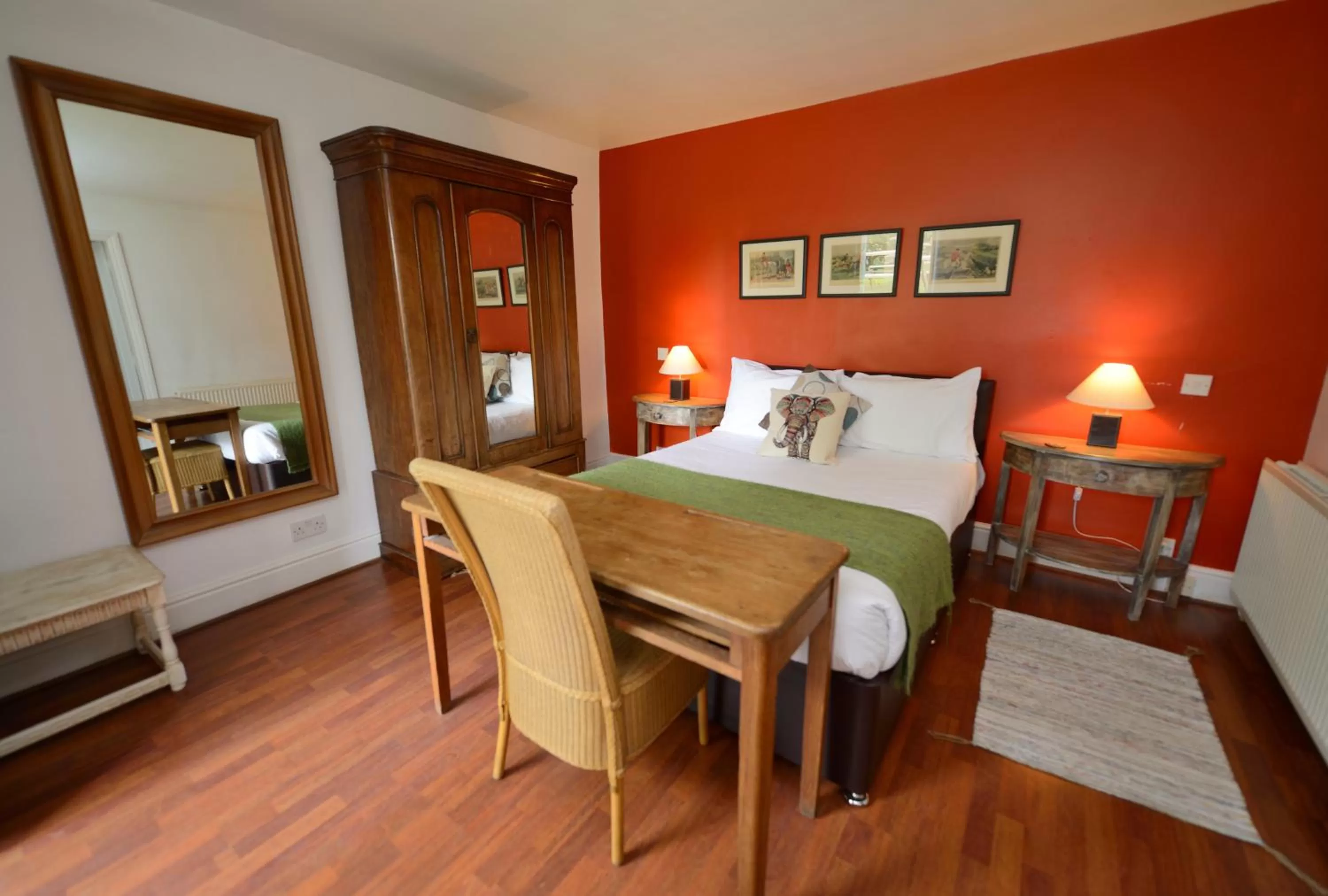 Bed in The White Lion Inn