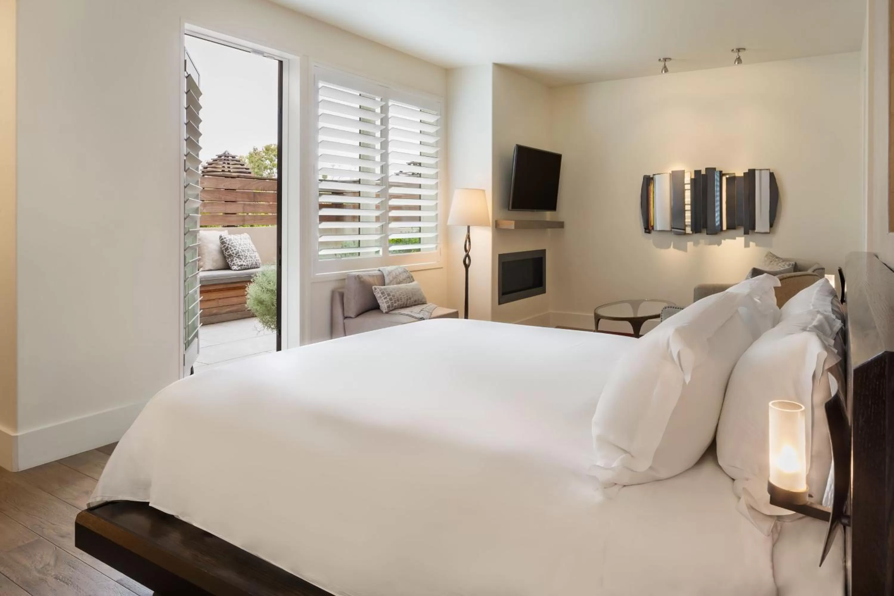 Photo of the whole room, Bed in HOTEL CERRO, Autograph Collection