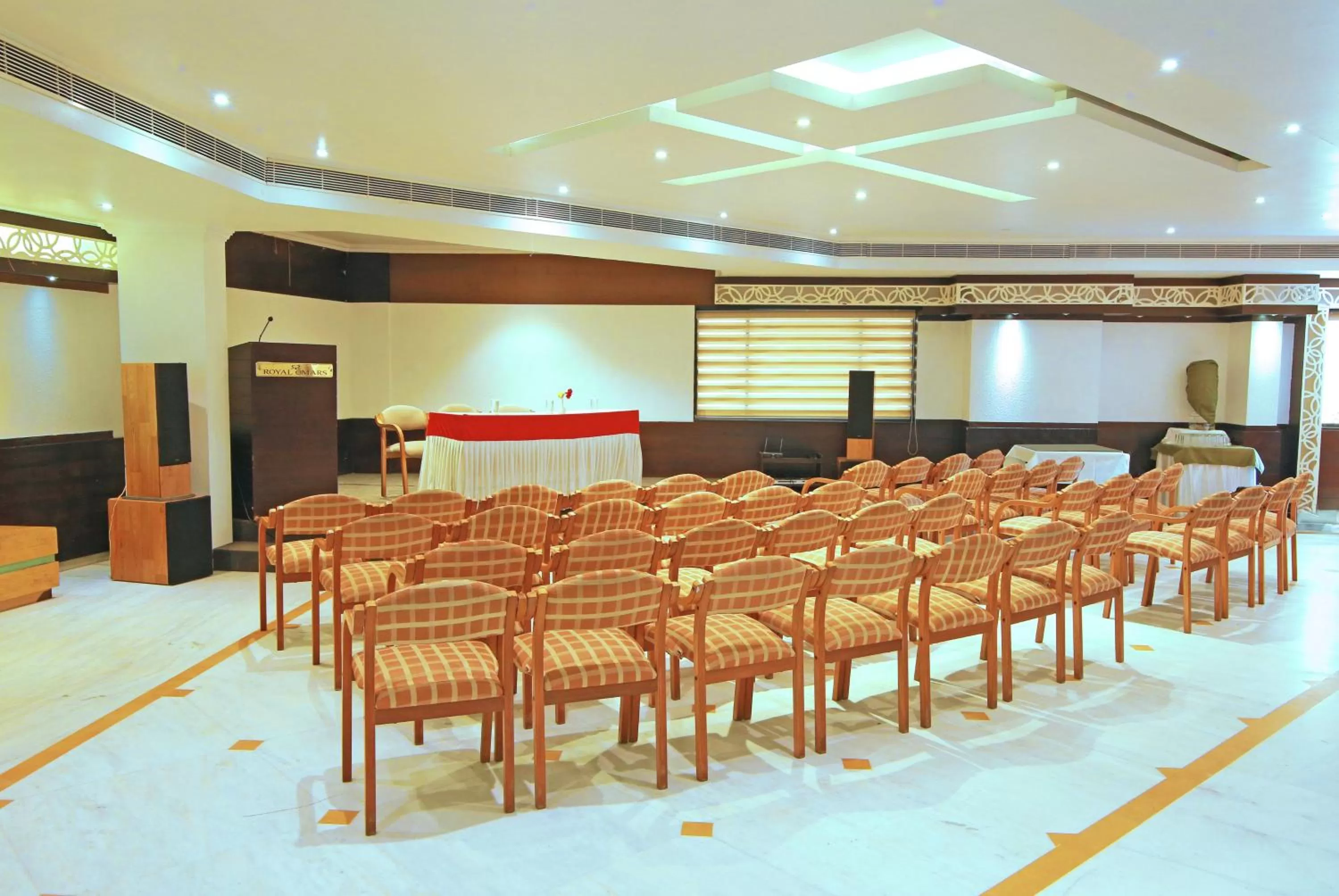 Meeting/conference room in Royal Omars