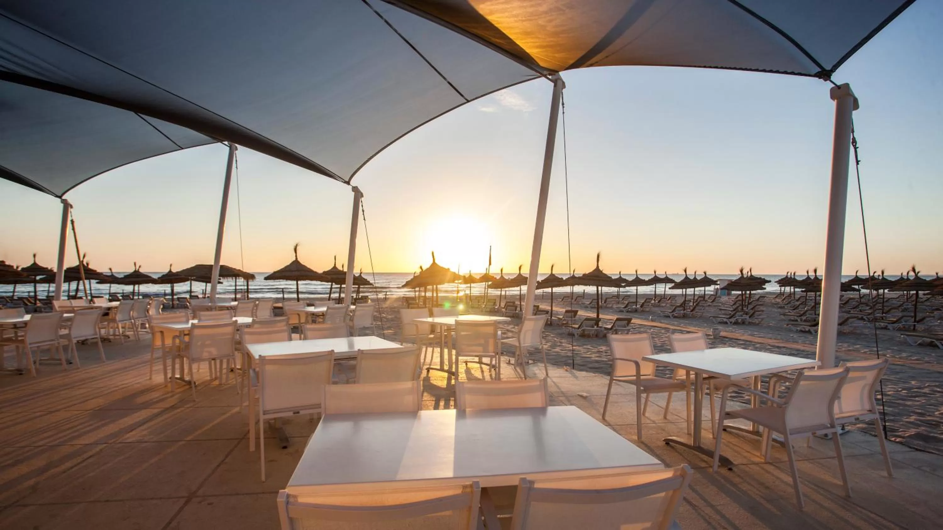 Lounge or bar in Hotel Marhaba Club