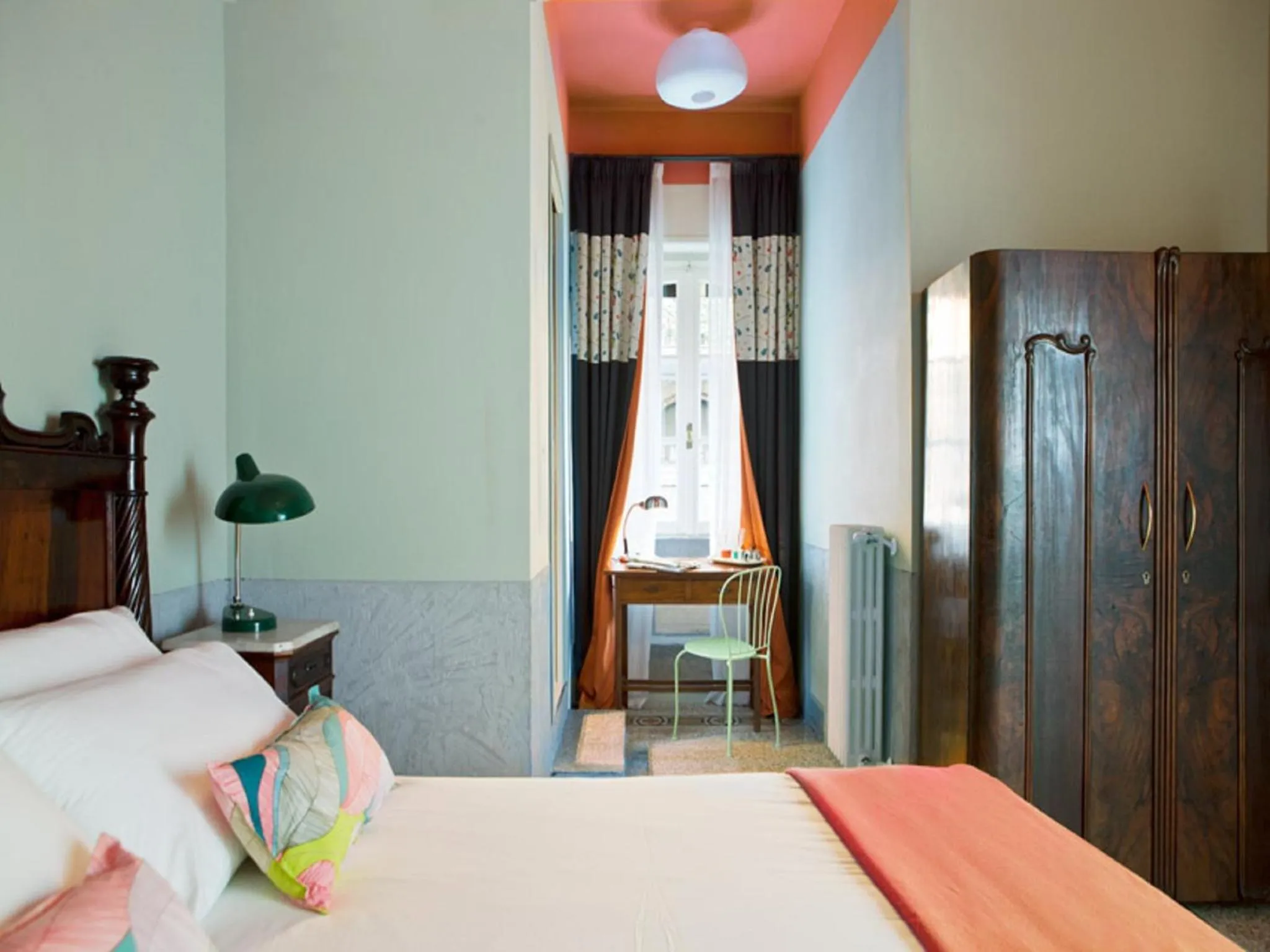 Bed in PratinnVatican