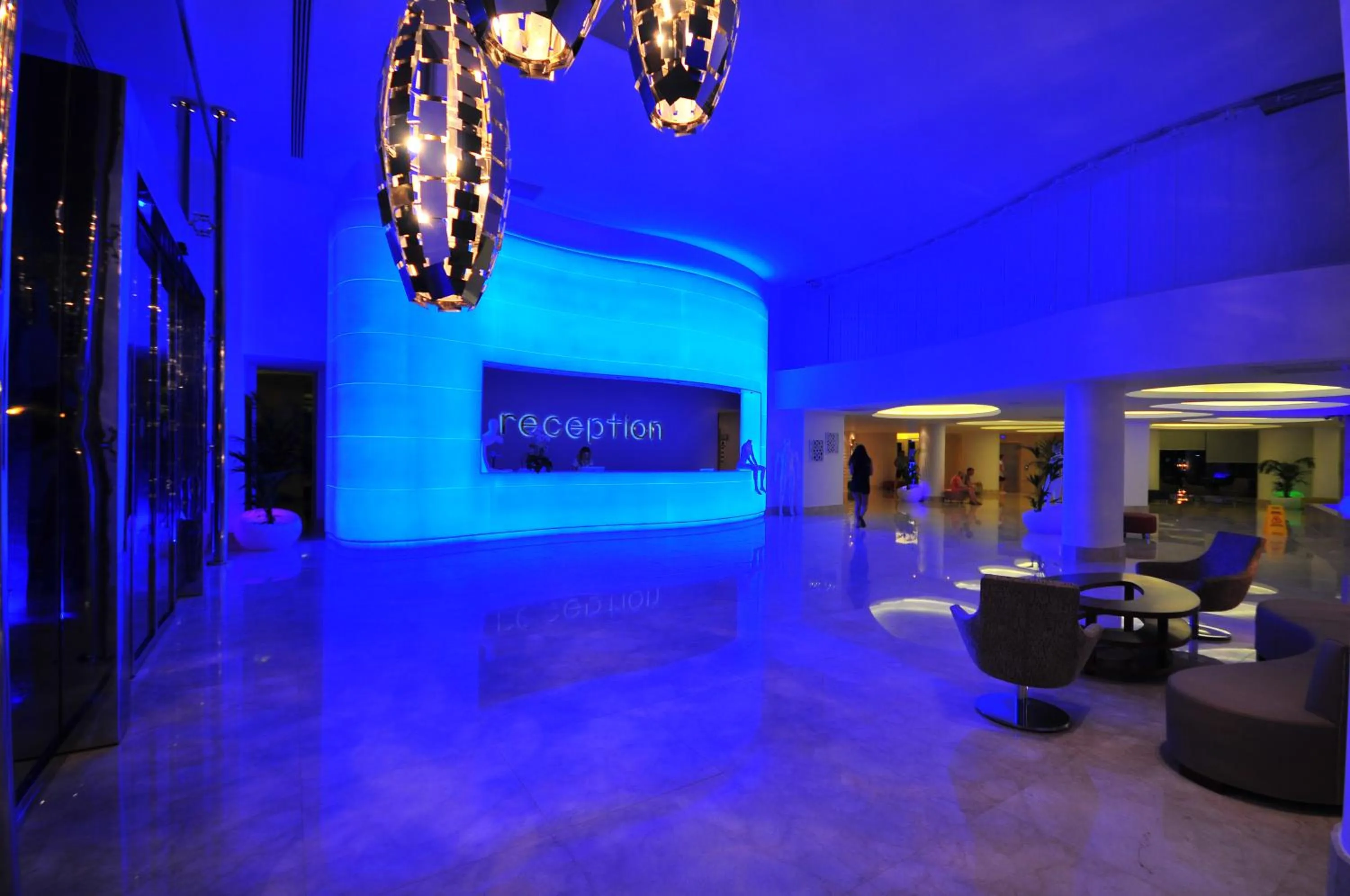 Lobby or reception in Blue Bay Platinum
