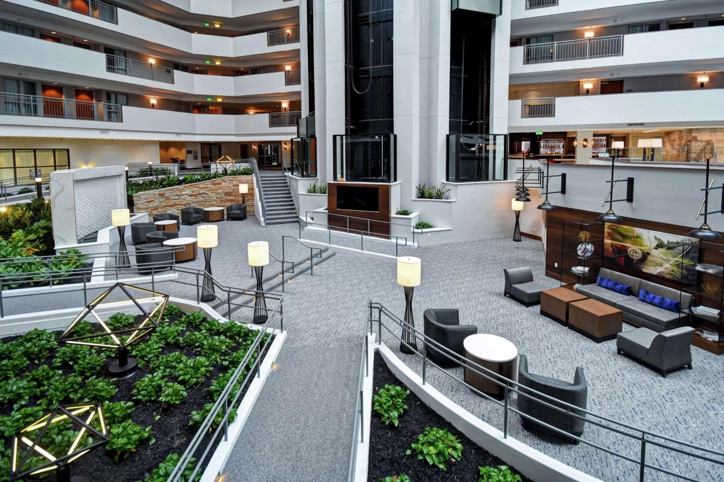 Lobby or reception in Embassy Suites by Hilton Omaha Downtown Old Market