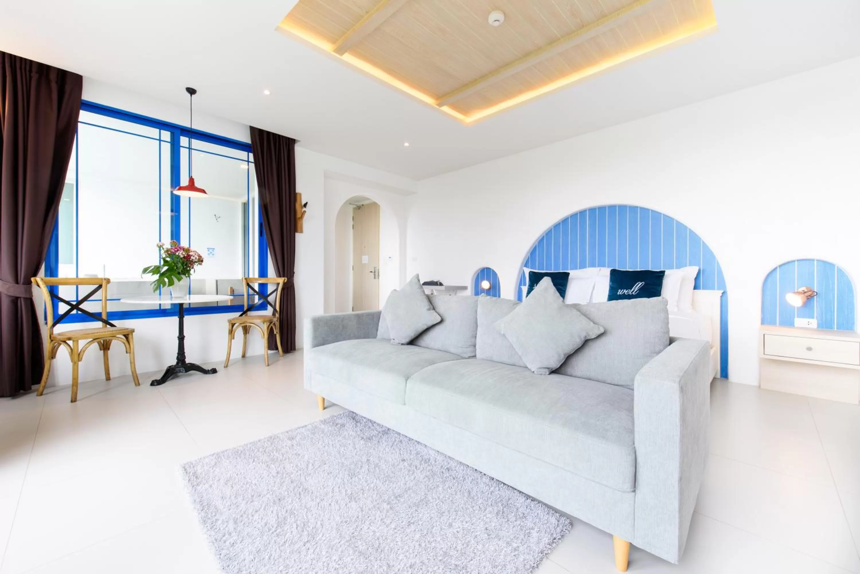 Seating area, Bed in Costa Village Bangsaray