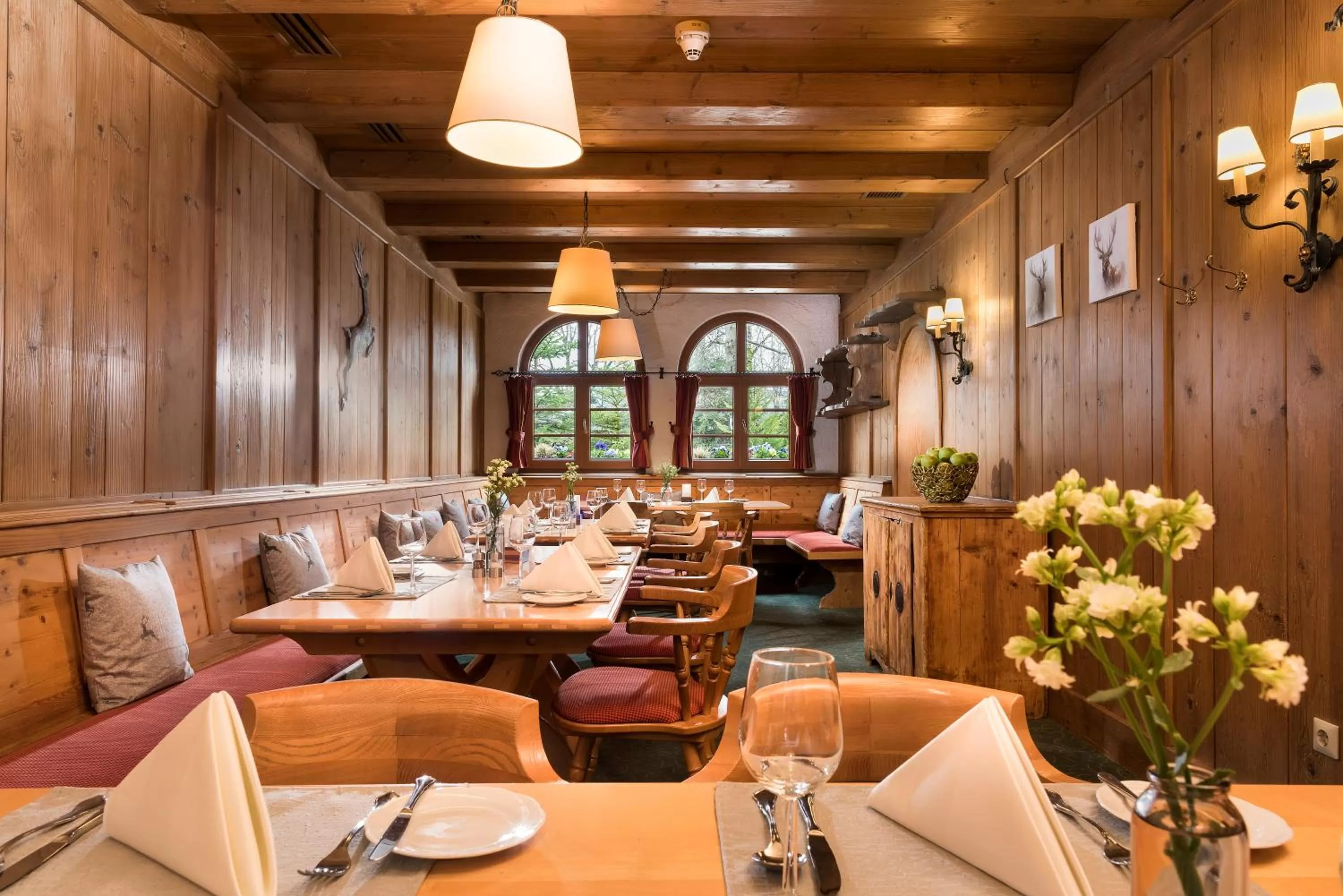 Restaurant/places to eat in Mercure Hotel Garmisch Partenkirchen