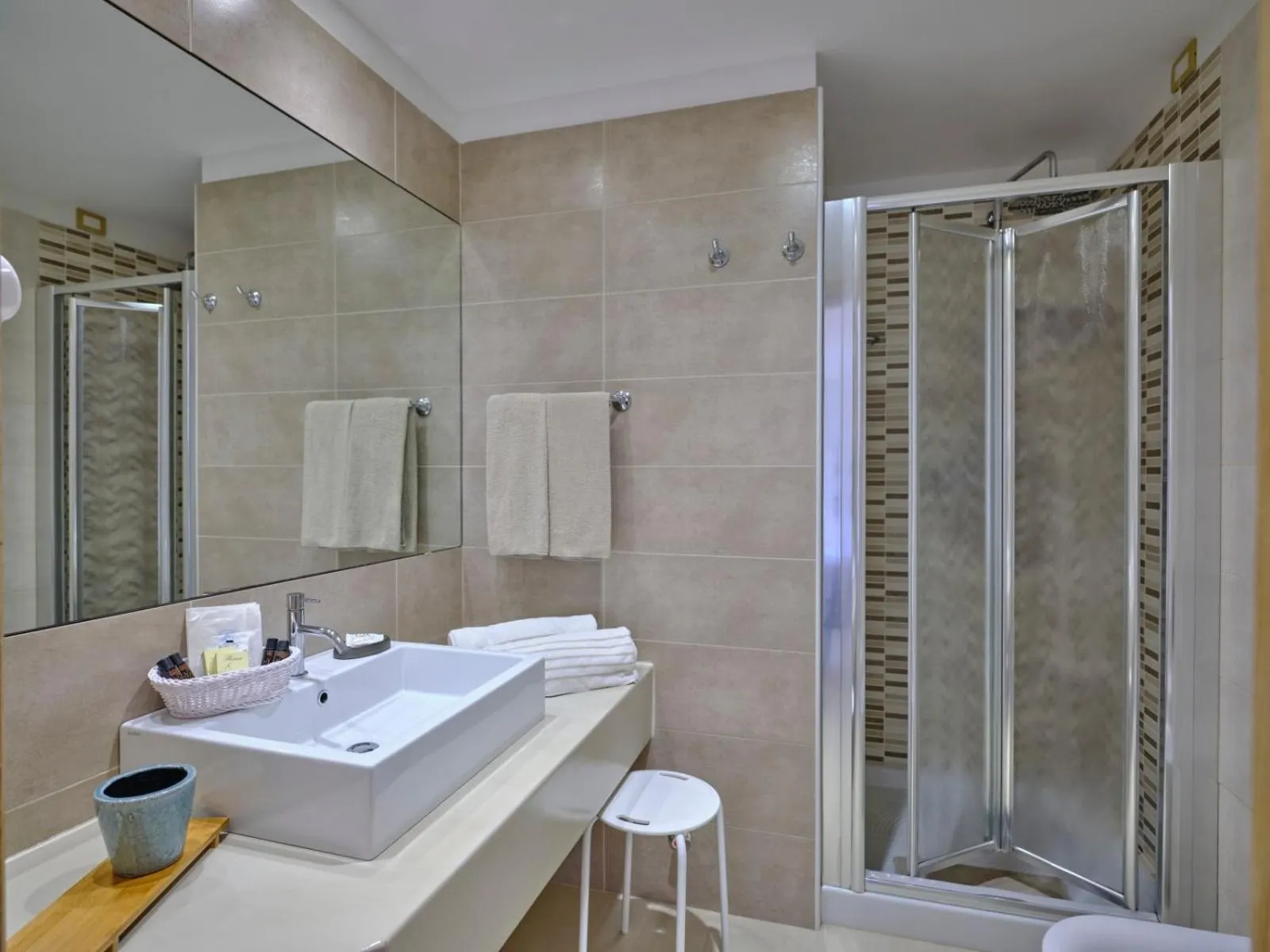 Bathroom in Dolce Vita Boutique Hotel