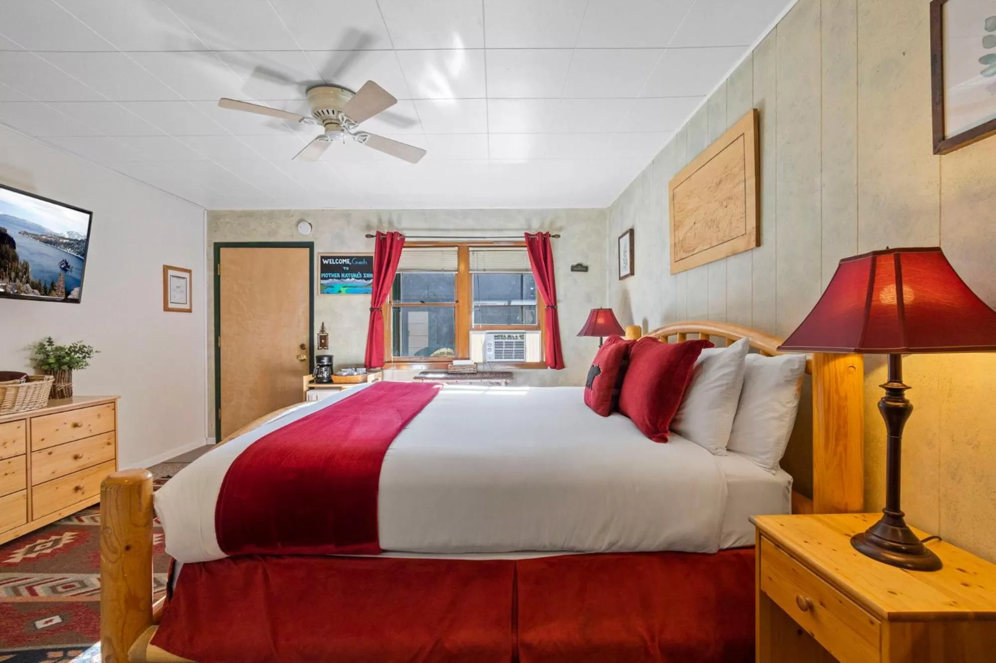 Bed in Mother Nature's Inn