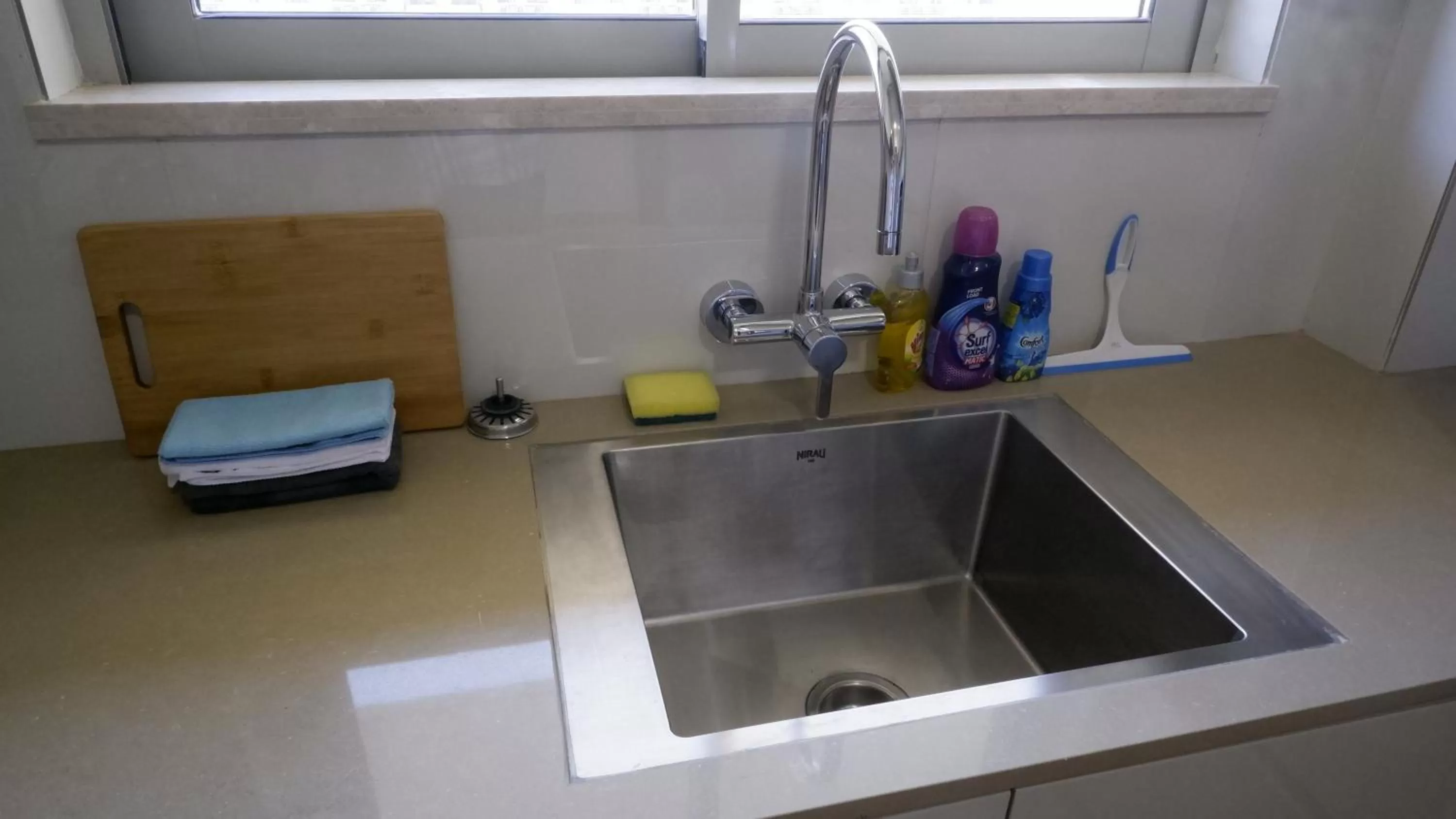 Kitchen or kitchenette in RELOhomes Serviced Apartment