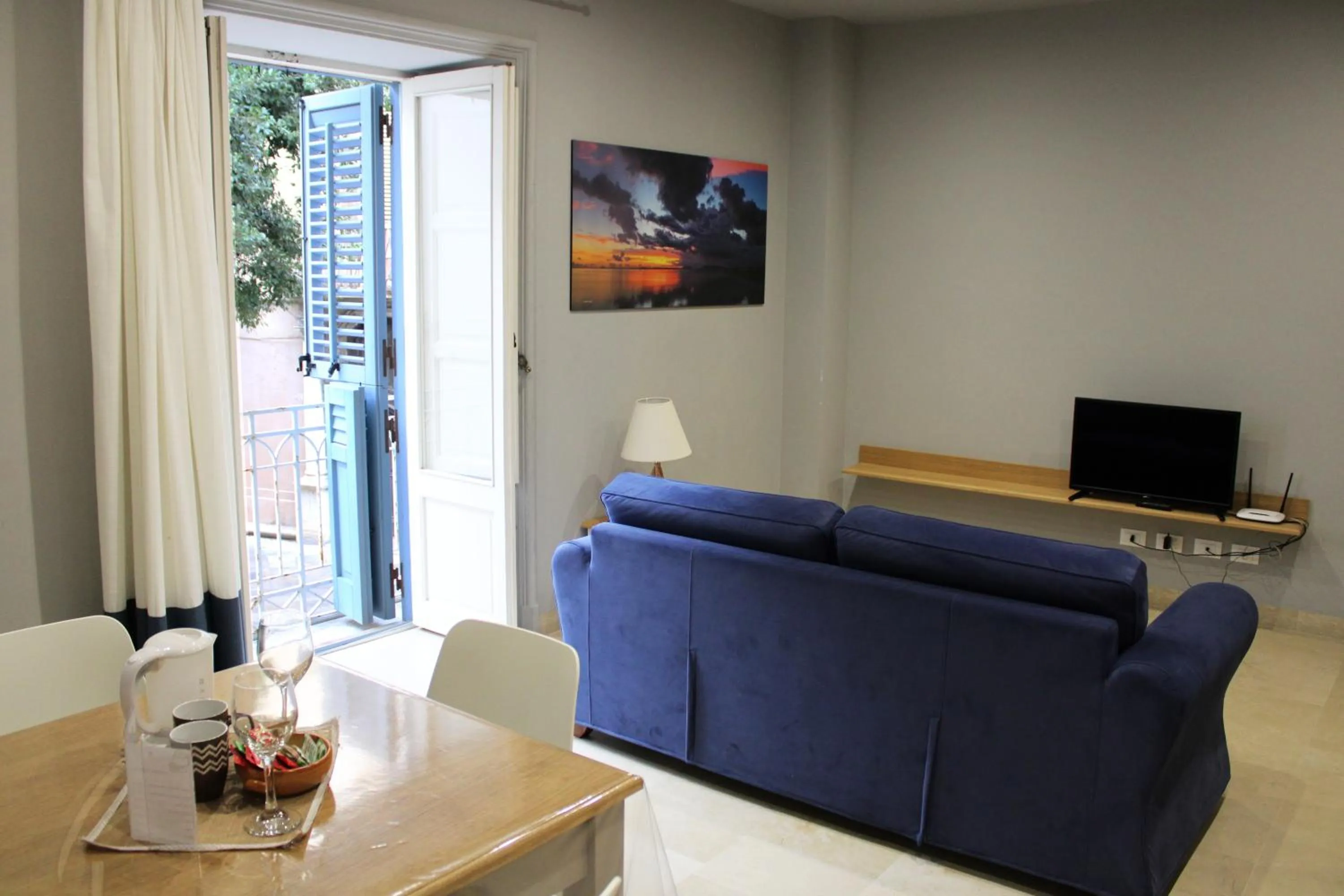 Living room in ZIBIBBO SUITES & ROOMS - Aparthotel in Centro Storico a Trapani