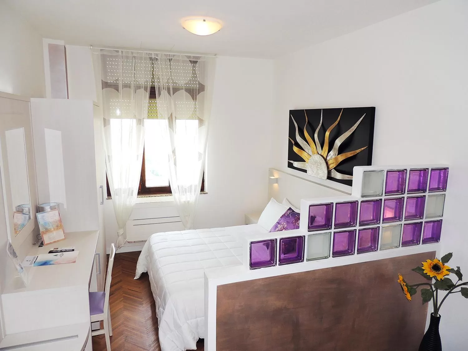 Photo of the whole room, Bed in Hotel Astoria