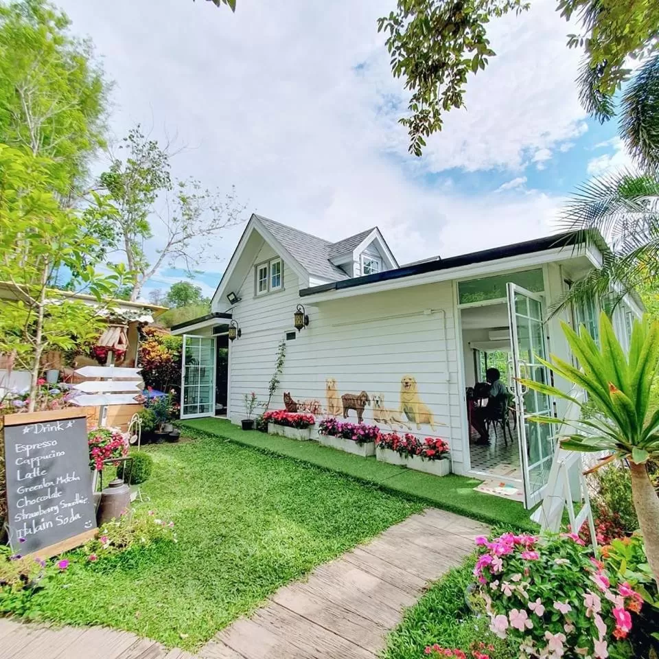 Baan JaoKorKluay บ้านเจ้ากอกล้วย