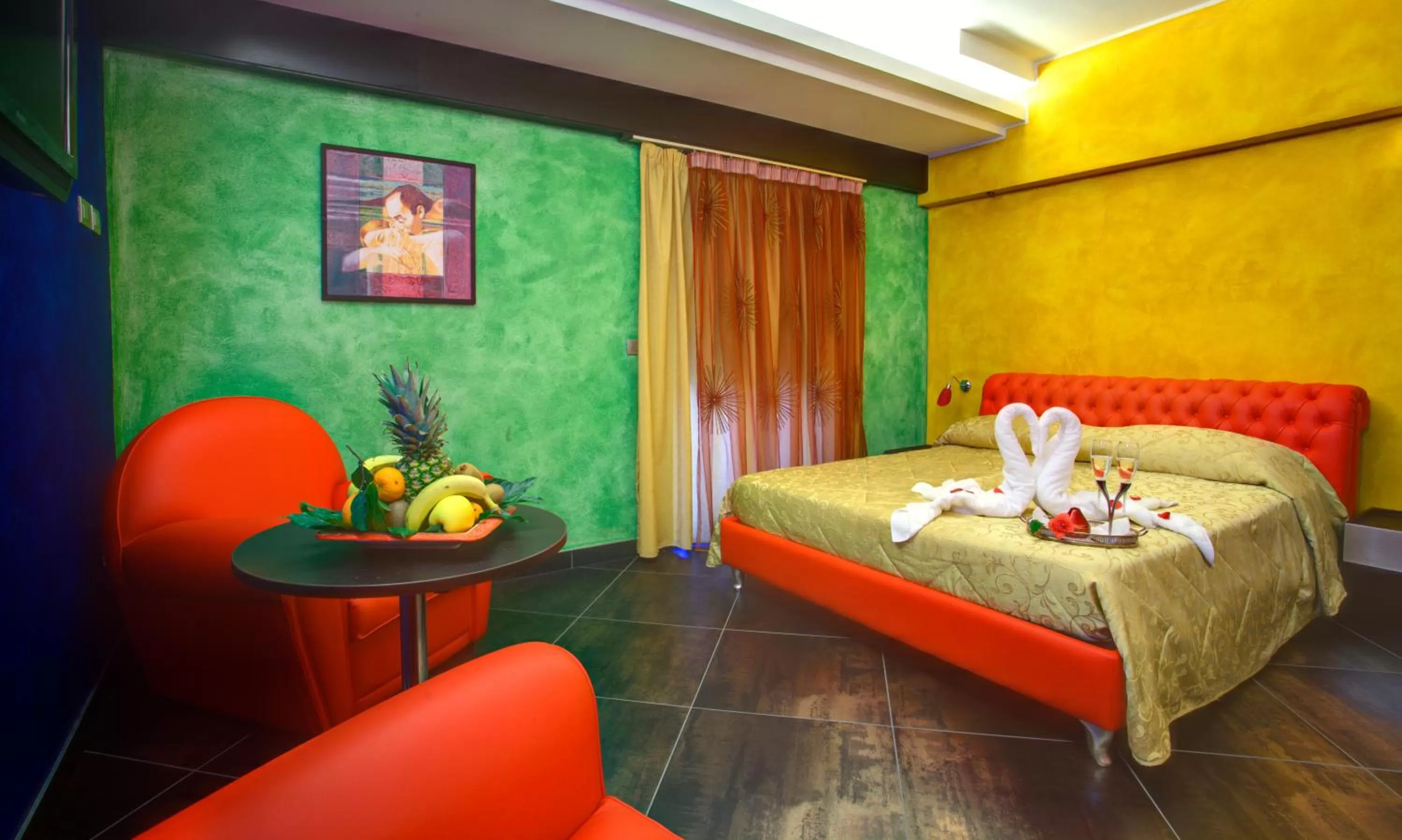 Bed in Abalon Pompei Resort