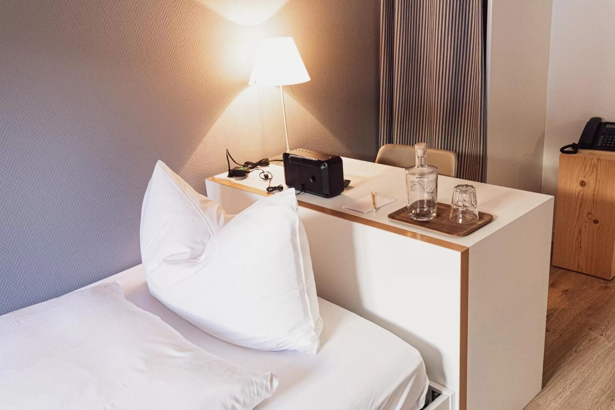 Photo of the whole room, Bed in Kurhaus Lenzerheide