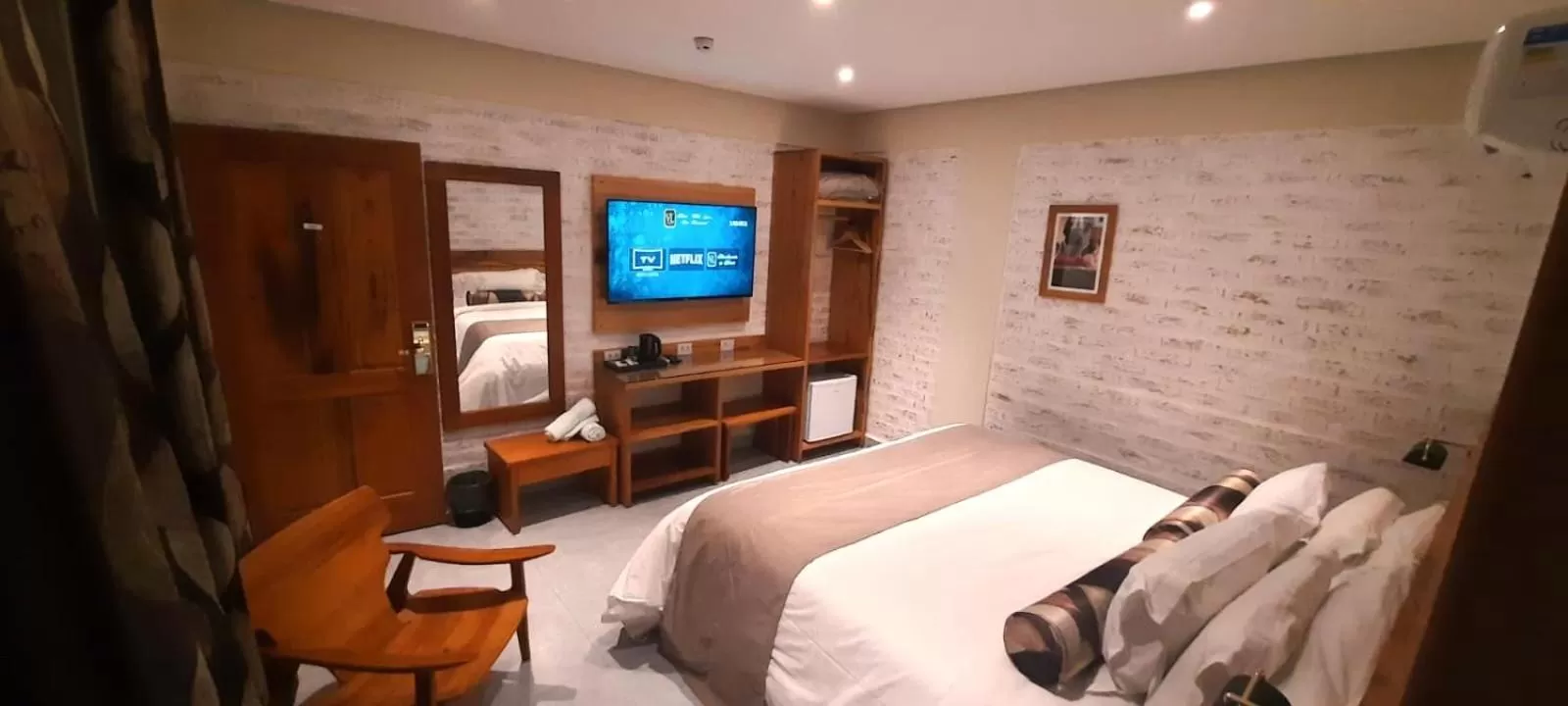 Bedroom, Bed in Hotel Villa Lobos Spa Romantik