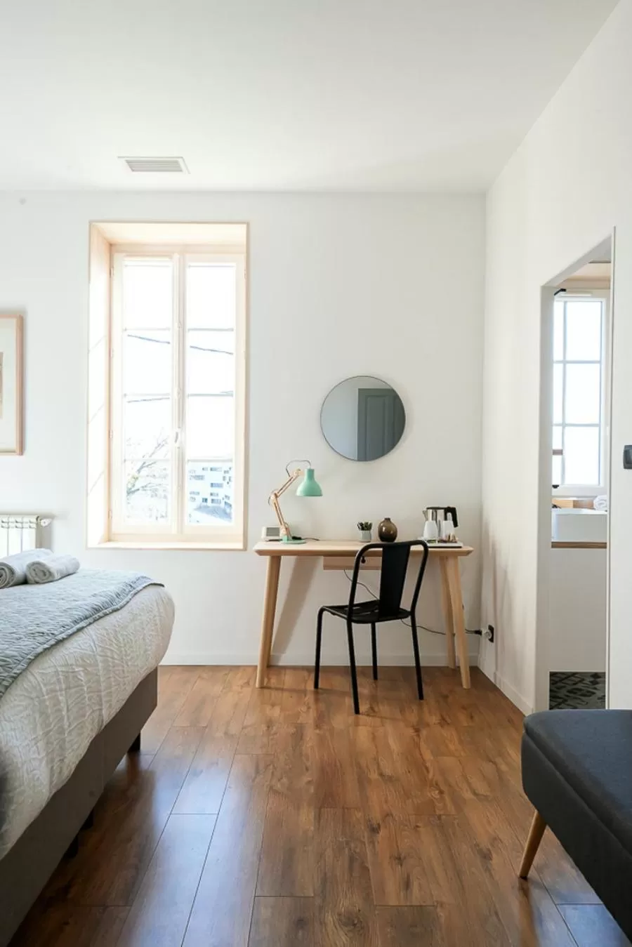 Photo of the whole room in Le Mas des Oliviers Nîmes