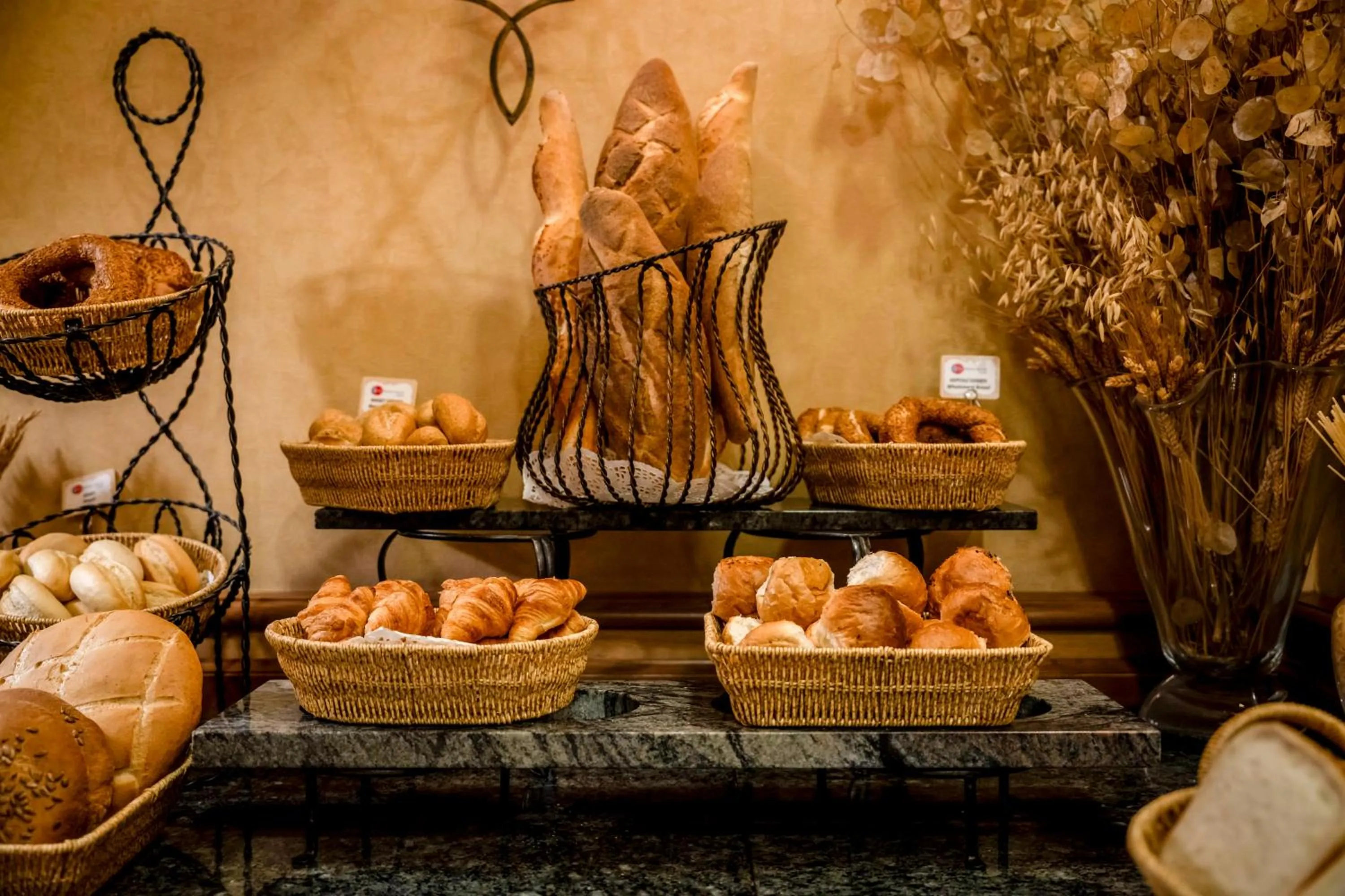 Food and drinks in The Central Palace Taksim