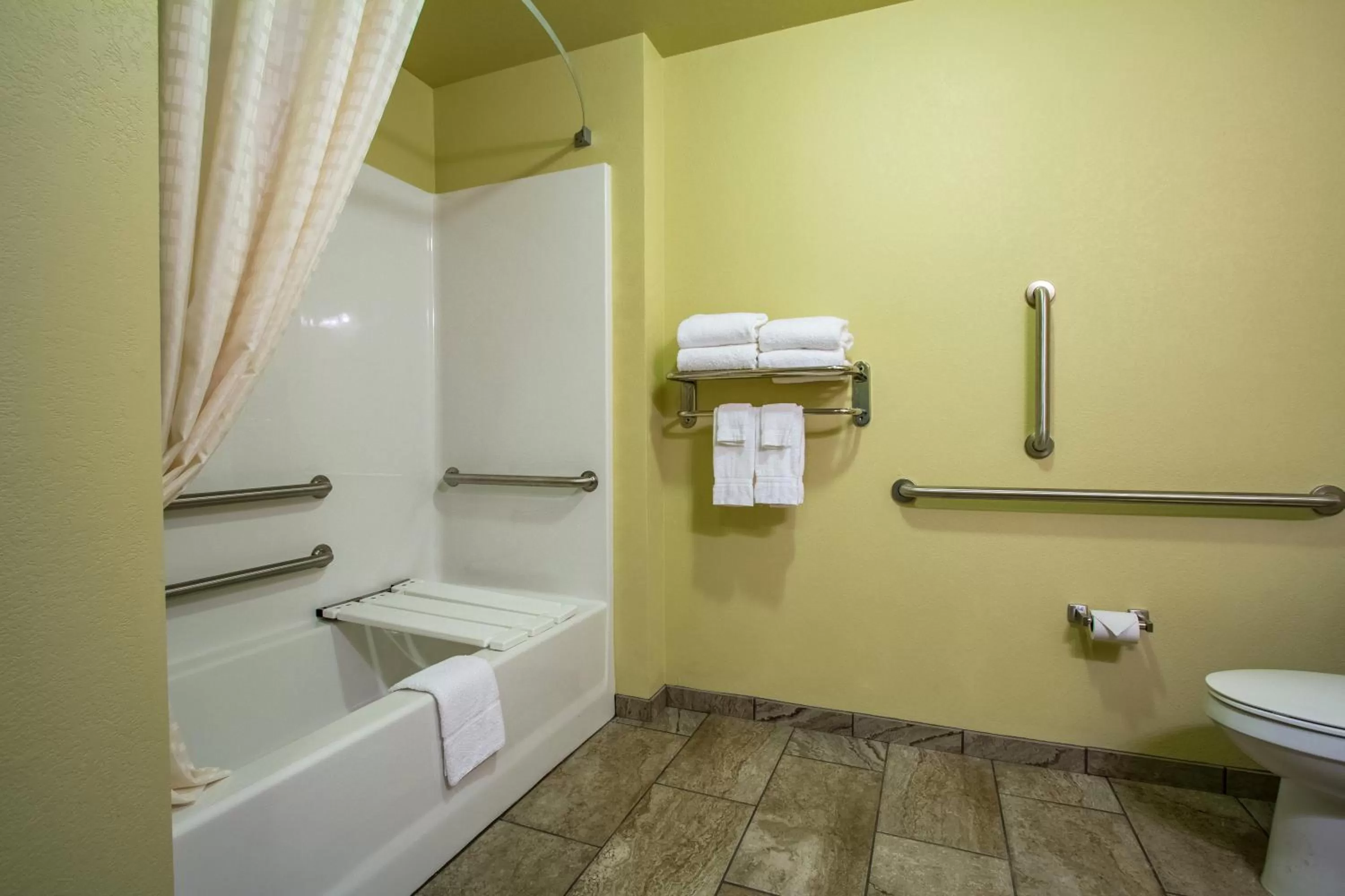 Shower in Cobblestone Hotel & Suites - Orrville