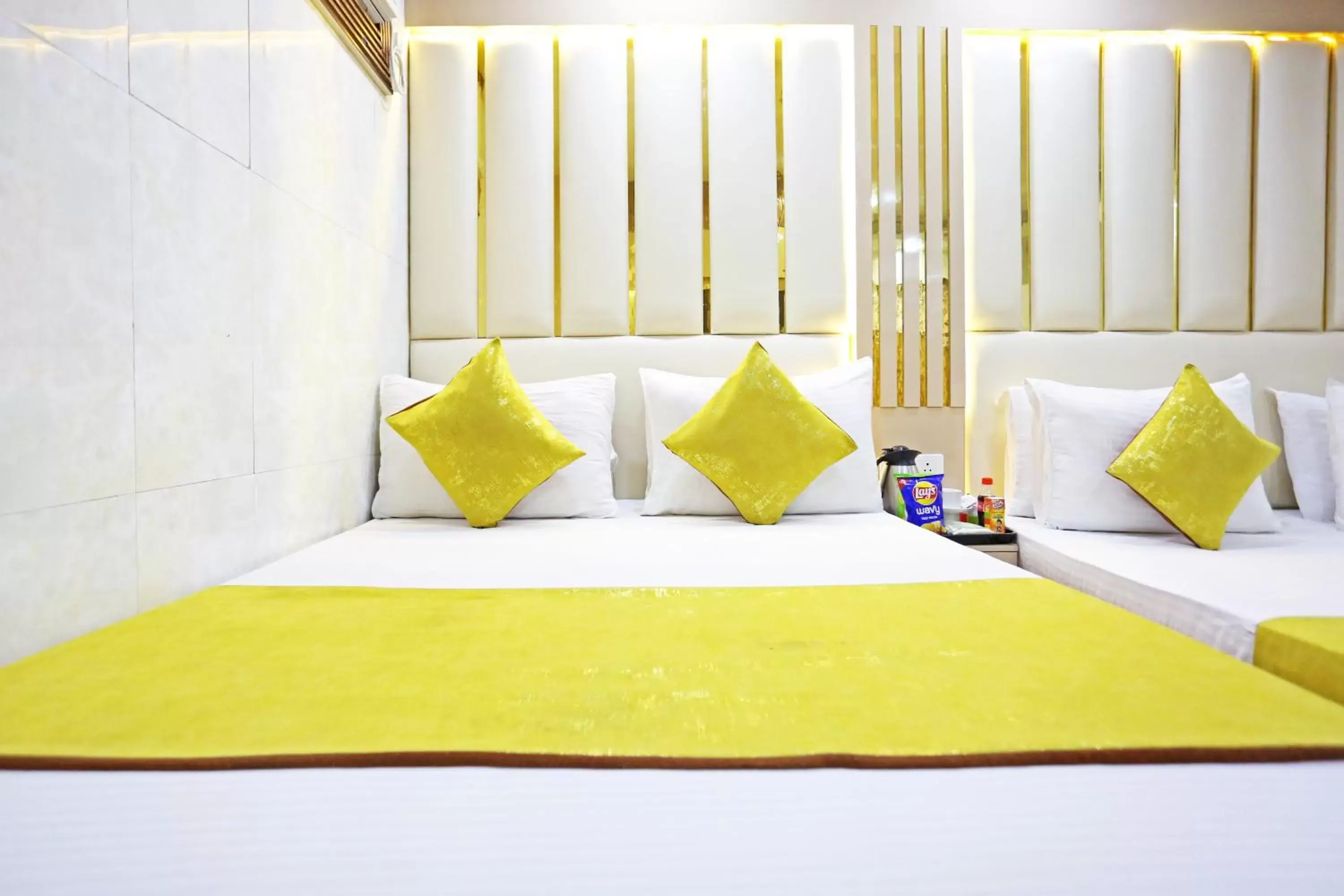 Executive Triple Room in Hotel Preet Palace -5 Mints Walk From Nizamuddin Railway Station Executive Triple Room in Hotel Preet Palace -5 Mints Walk From Nizamuddin Railway Station