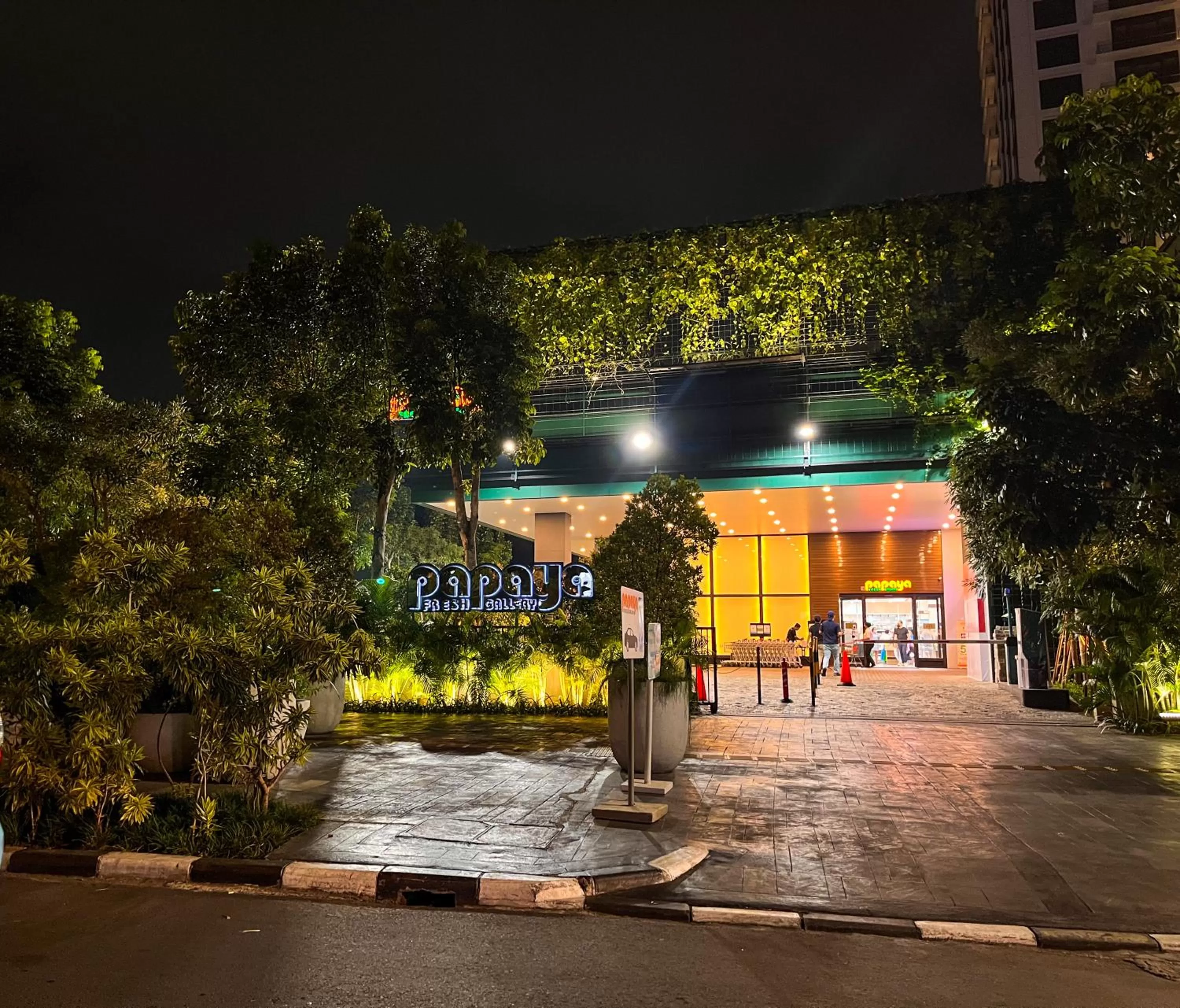 Nearby landmark in Stanley Wahid Hasyim Jakarta