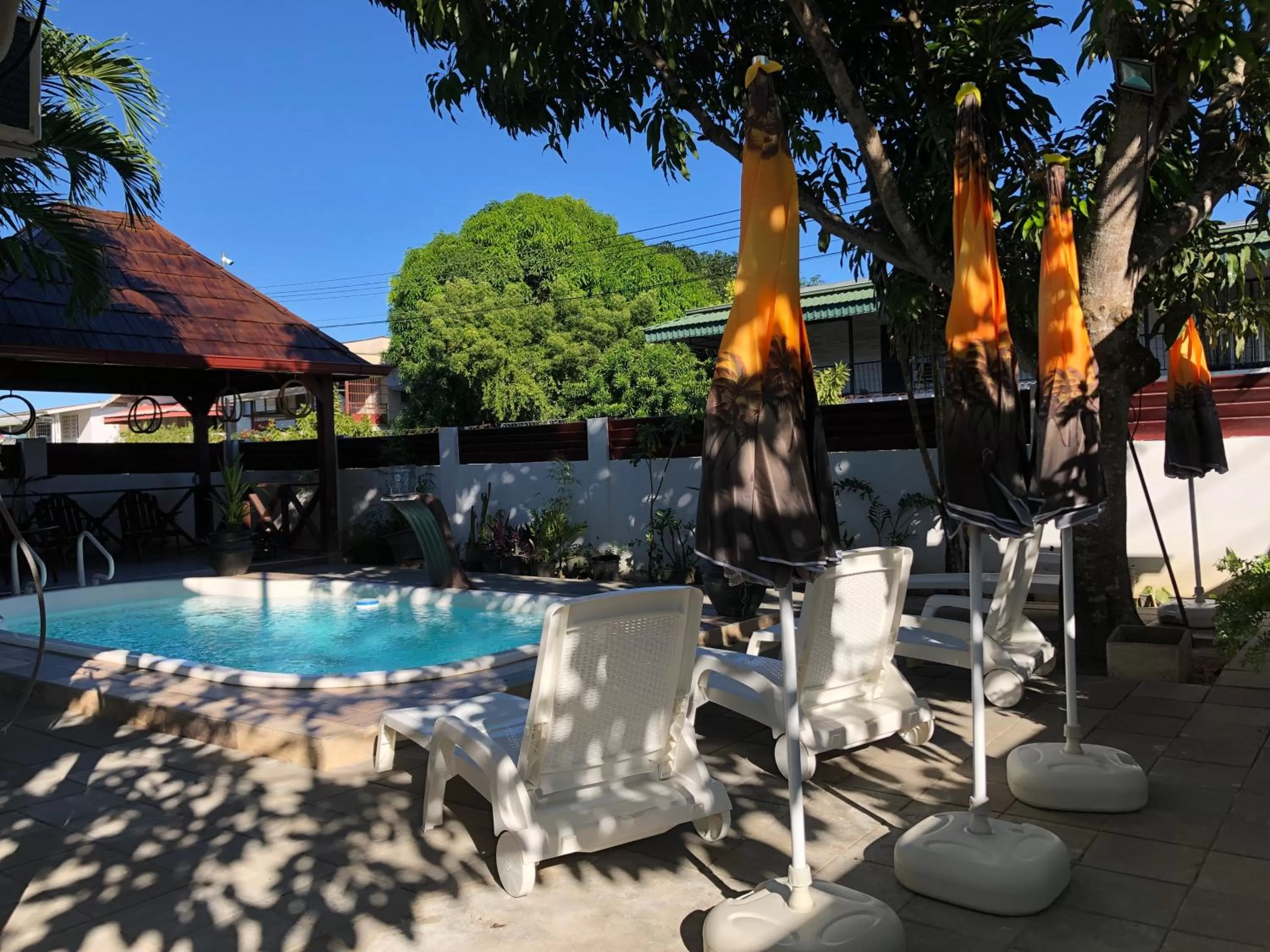 Swimming pool in Villa Famiri Boutique hotel
