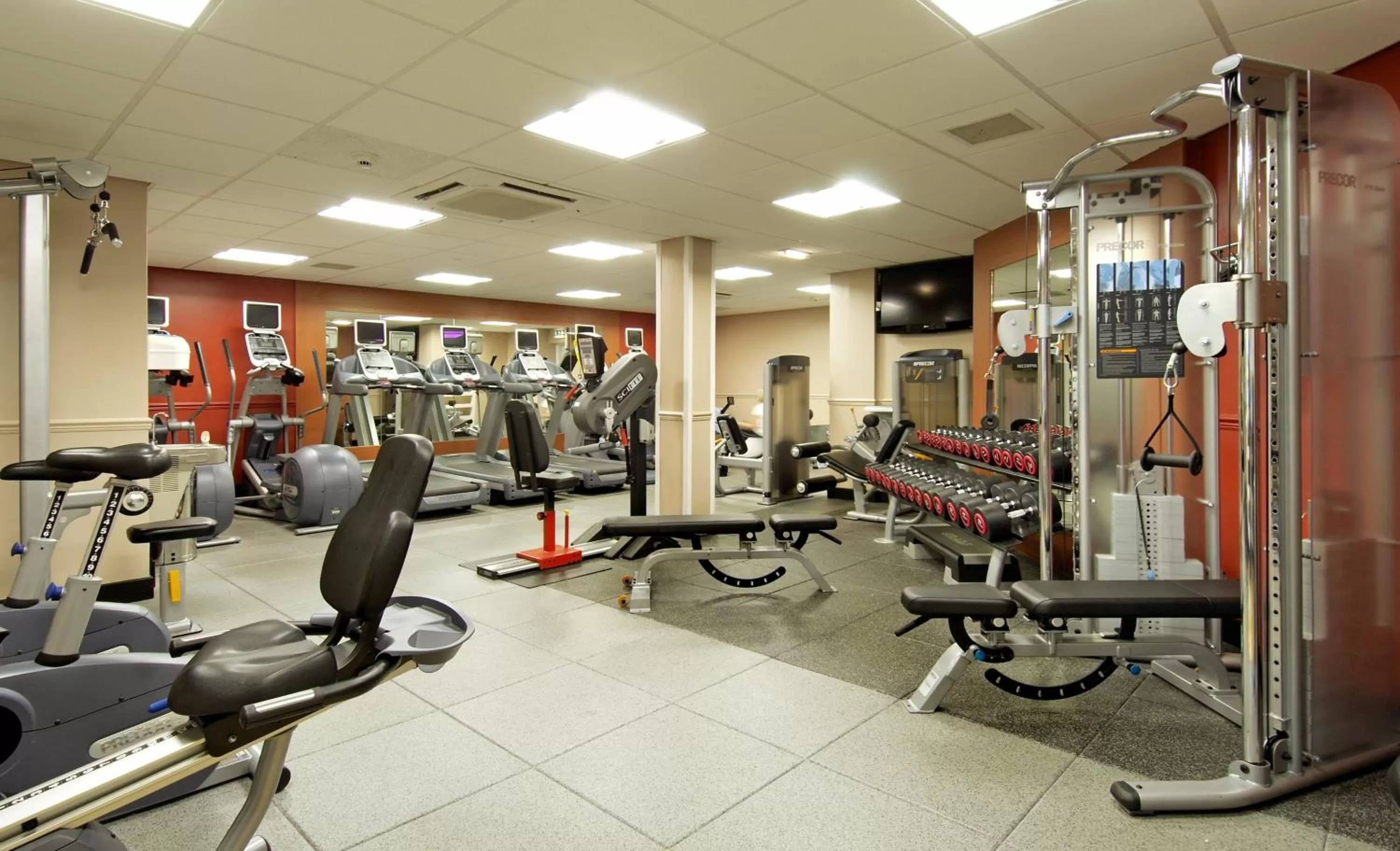 Fitness centre/facilities in Novotel London Stansted Airport