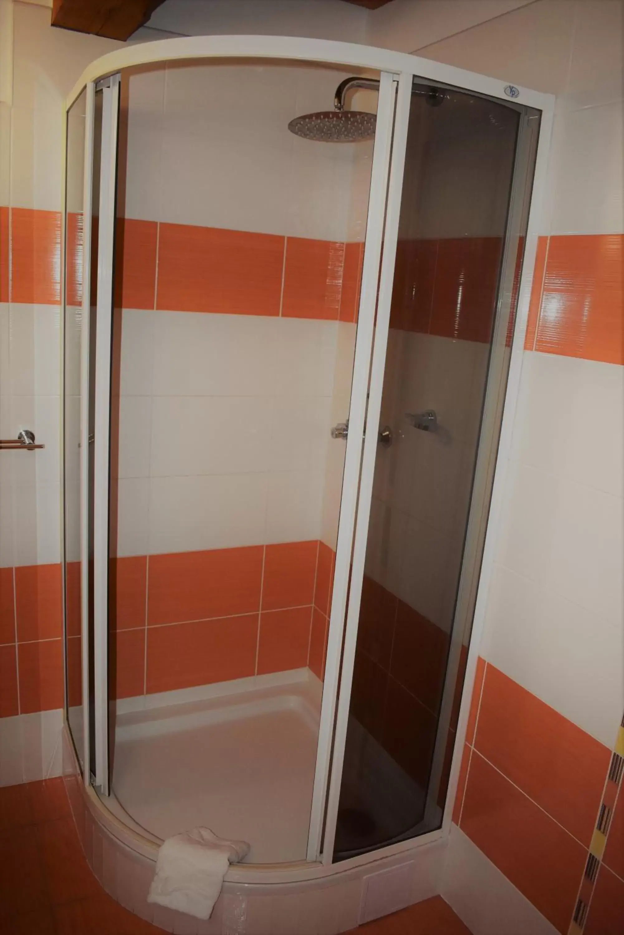 Twin Room with Extra Bed in Motel Roubenka Twin Room with Extra Bed in Motel Roubenka