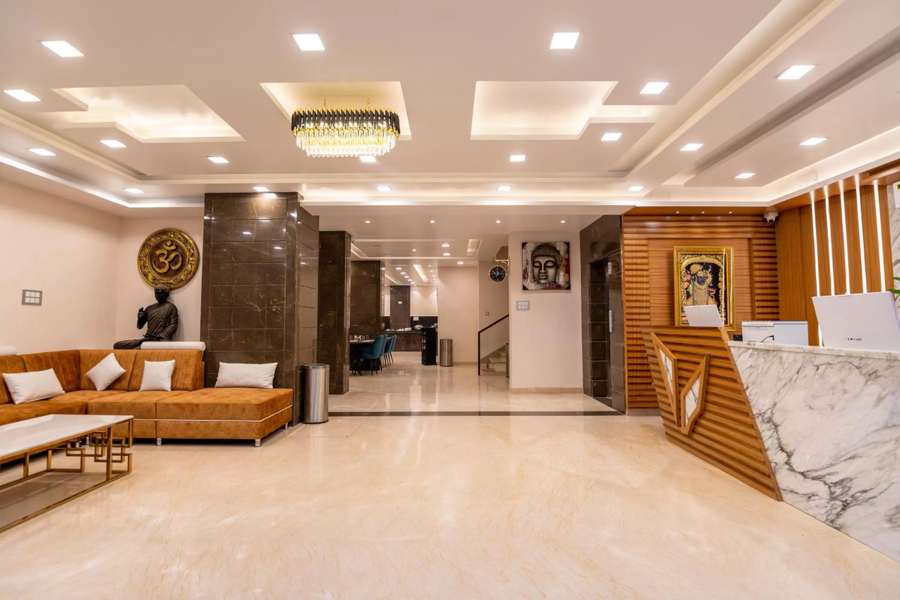 Lobby or reception in HOTEL VIVAAN REGENCY