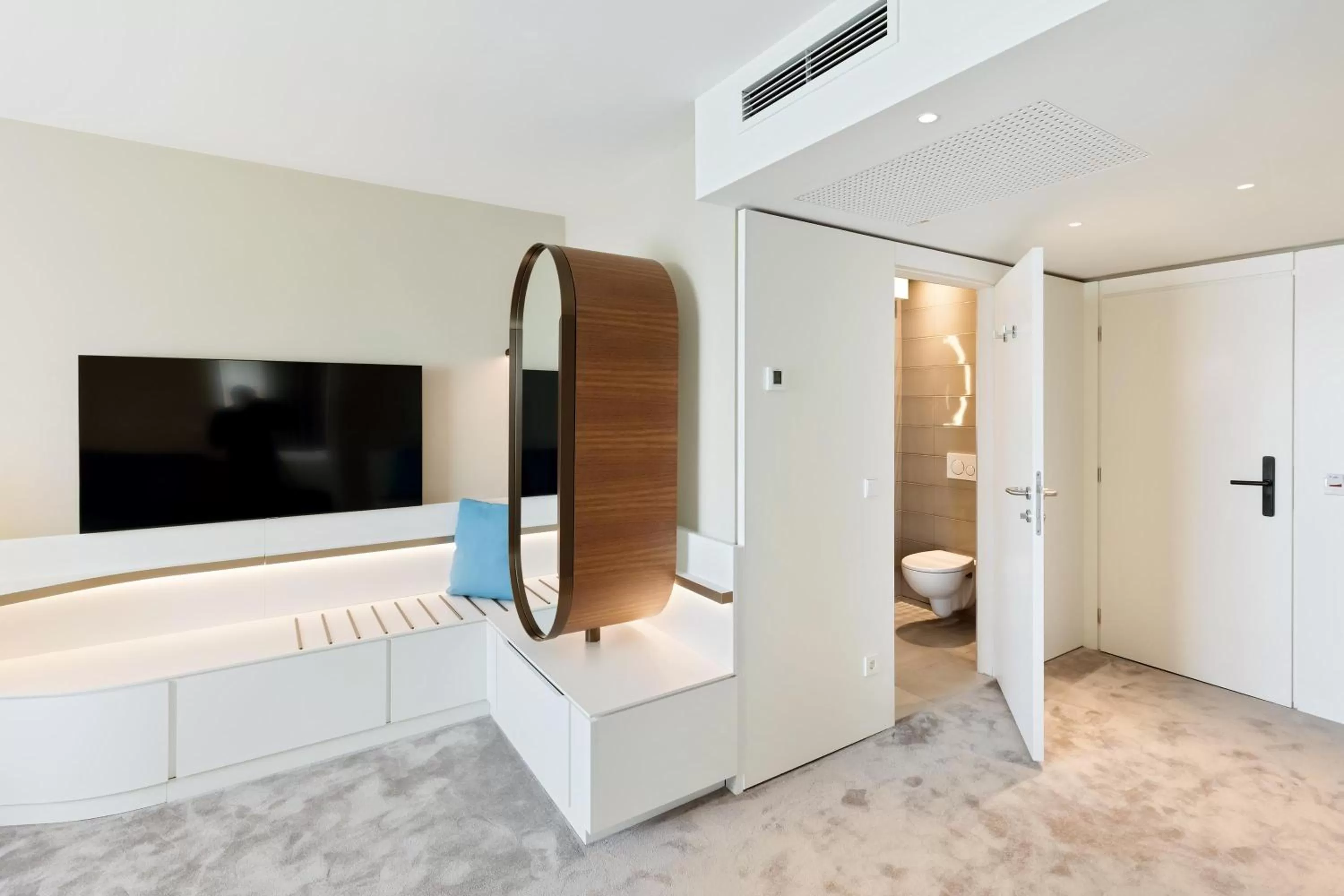 TV and multimedia, Bed in Austria Trend Hotel Bosei Wien