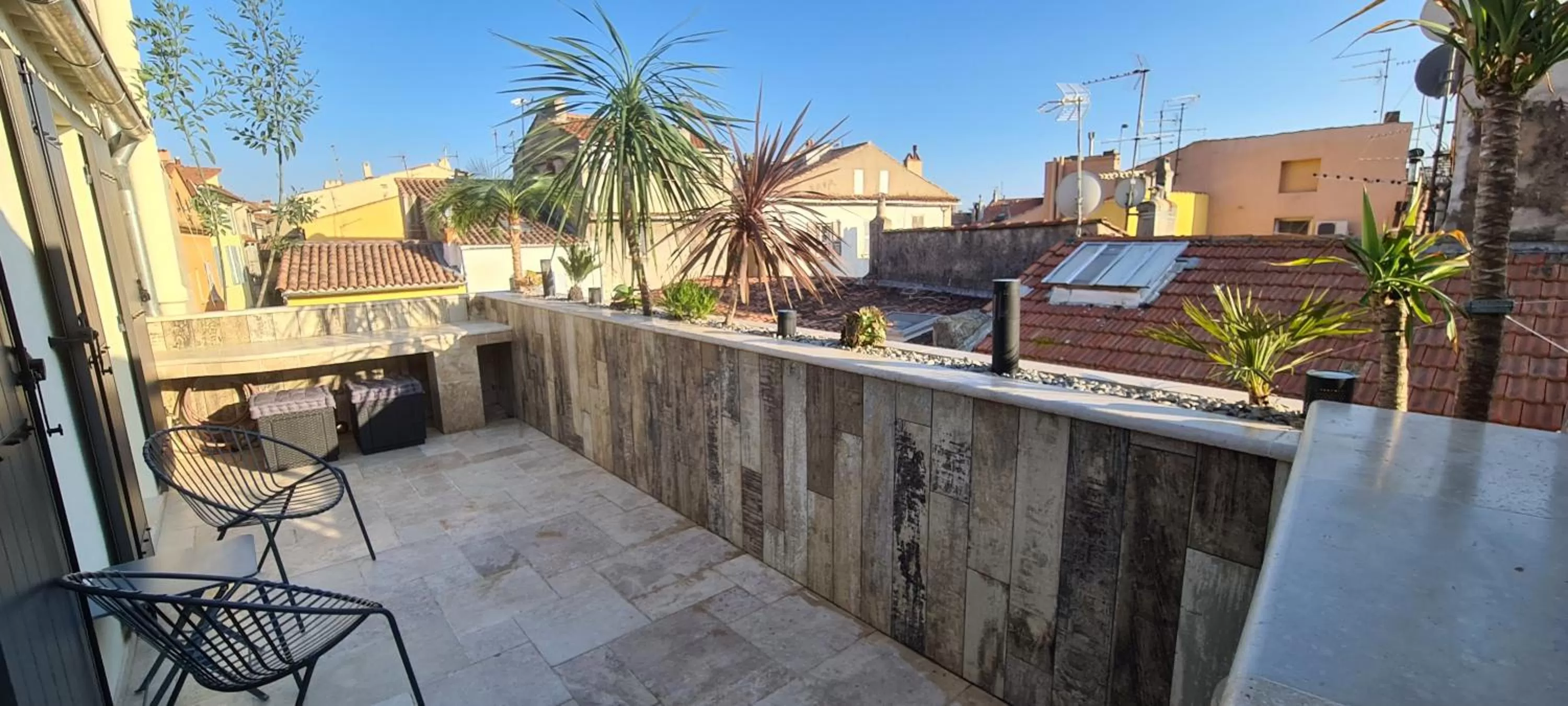 Balcony/Terrace in Loveroom La Garçonn'Hyères