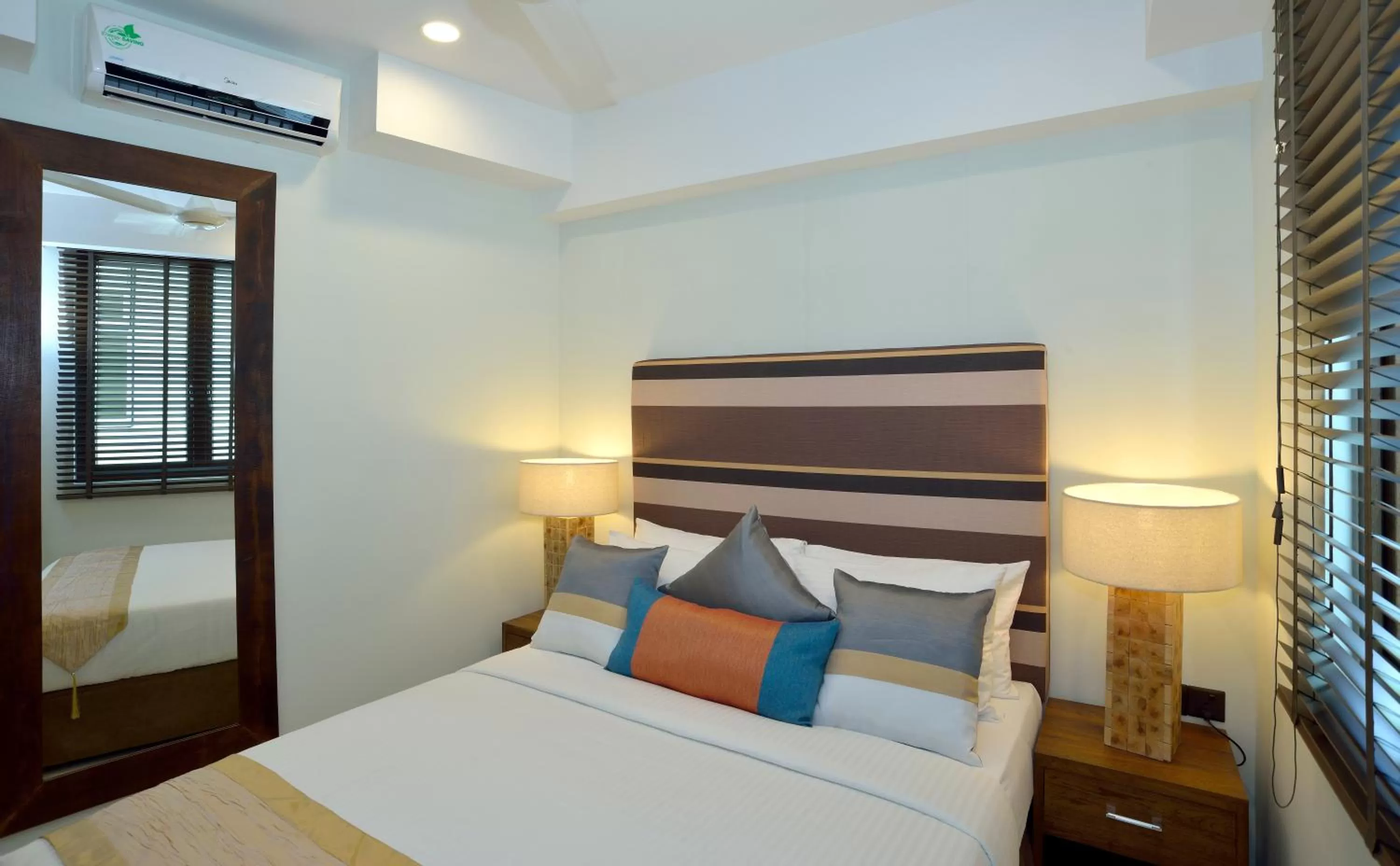 Decorative detail, Bed in The Somerset Hotel