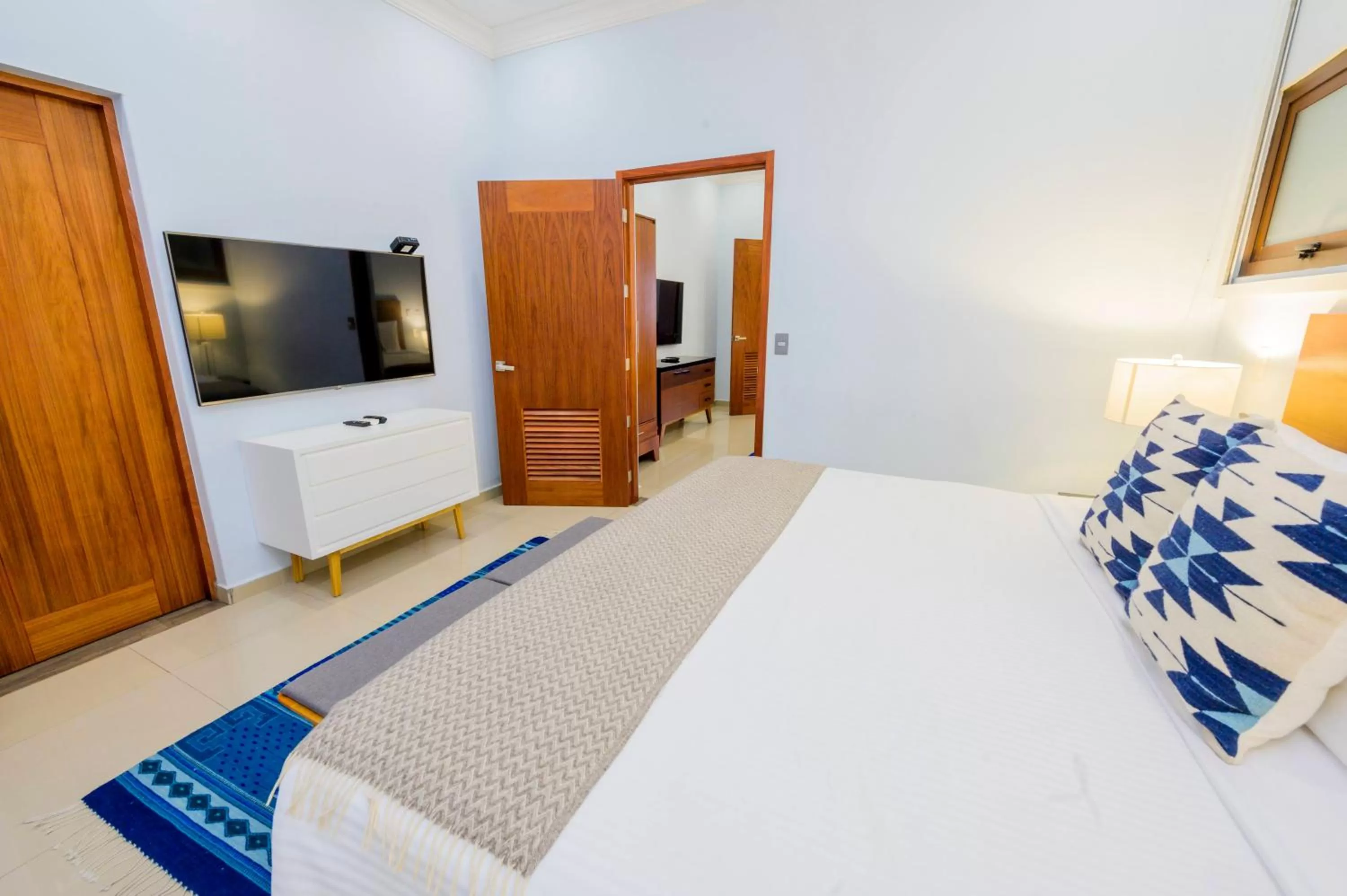 Photo of the whole room, Bed in Suites de La Parra