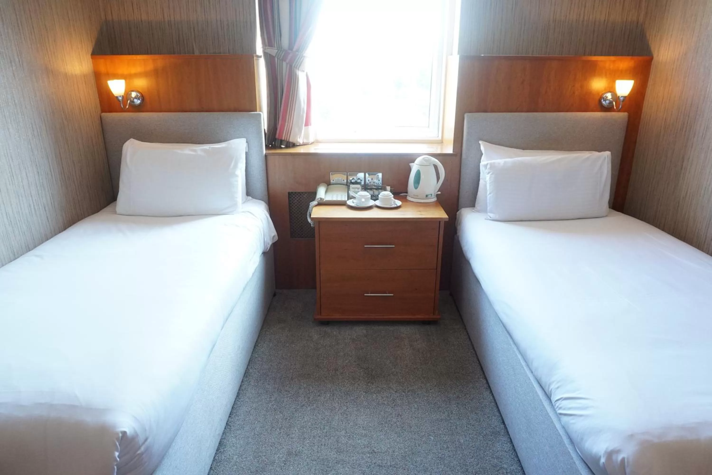 Bed in The Park Hotel